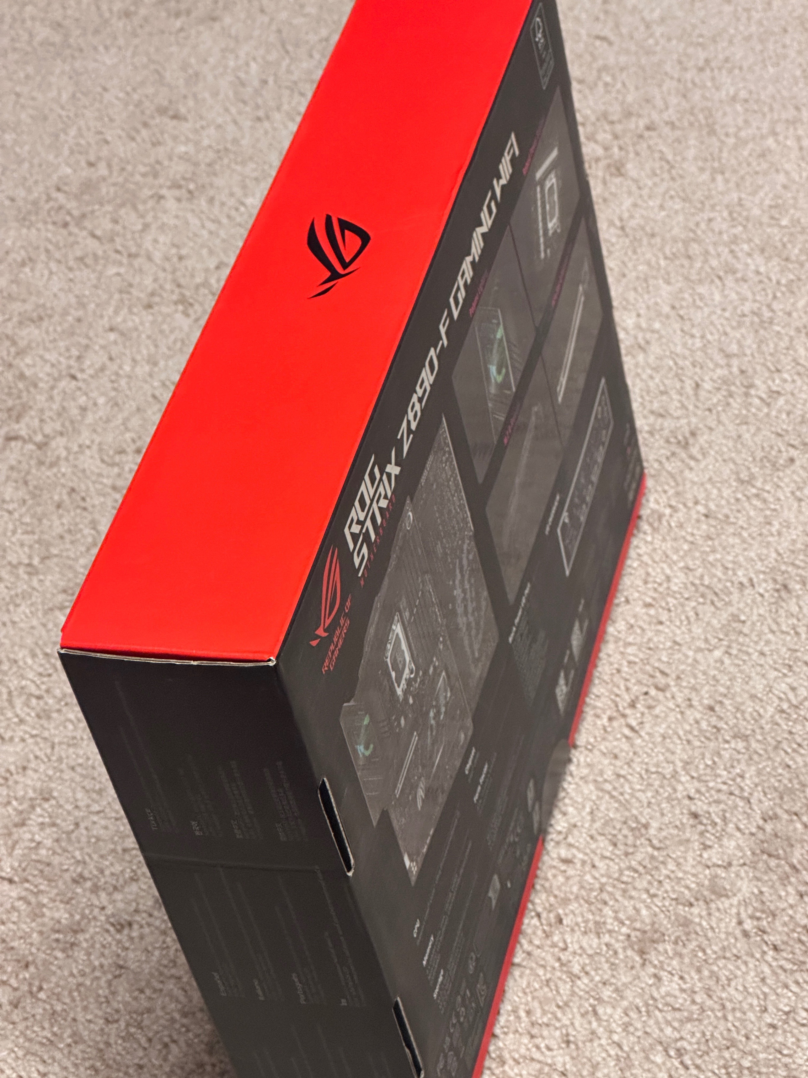 ASUS ROG Strix Z890-F Gaming WiFi Intel Z890 LGA 1851 Socket V1 - photo 3