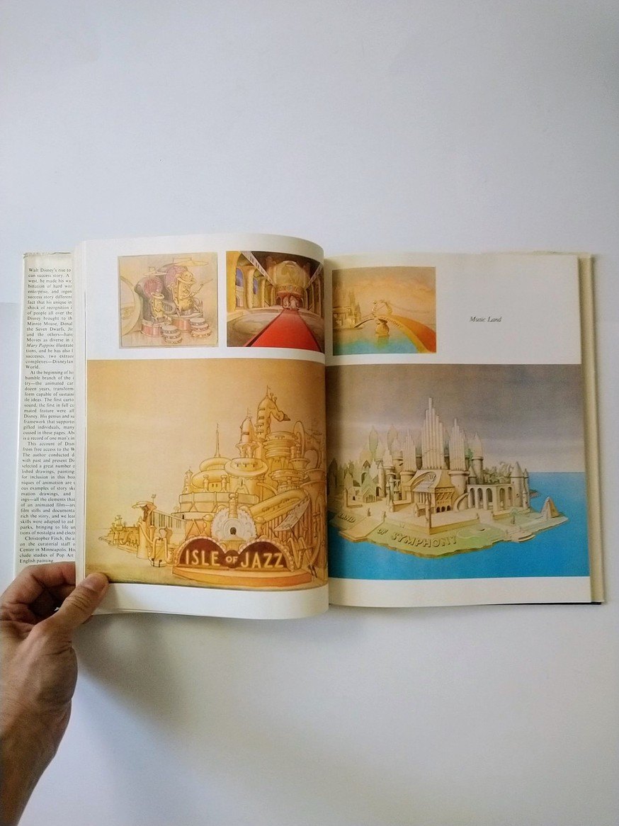 The Art of Walt Disney / The Great Comic Book Heroes! - photo 4