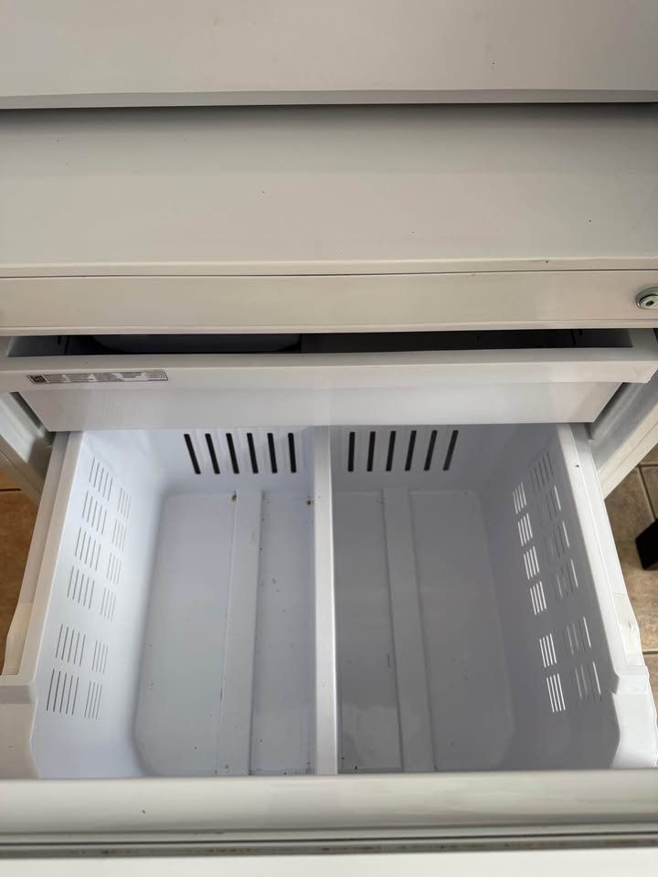 Samsung French Door Fridge - photo 3