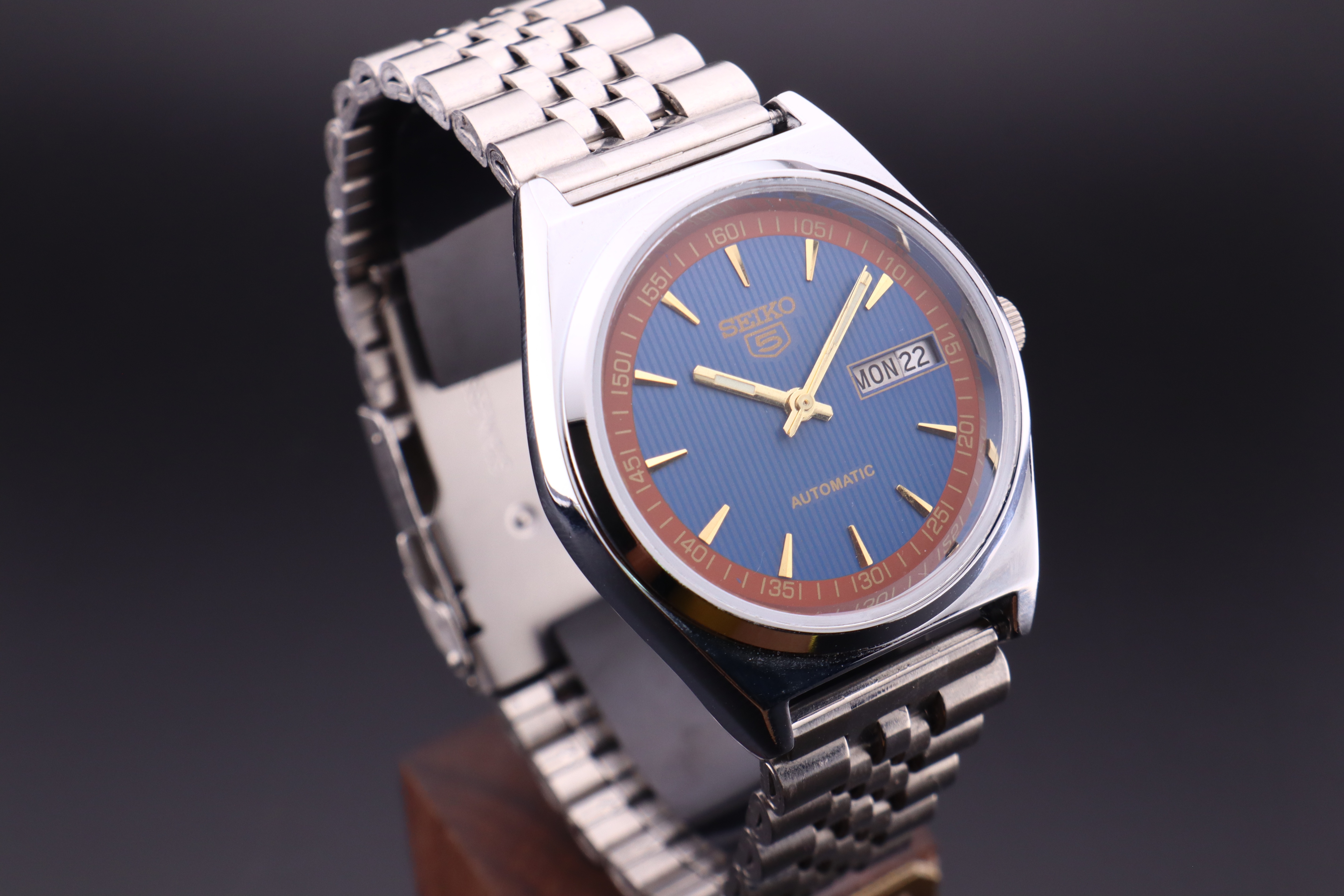 Vintage Seiko 5 Automatic 6309A Men's  Watch D&D- Japan Made
