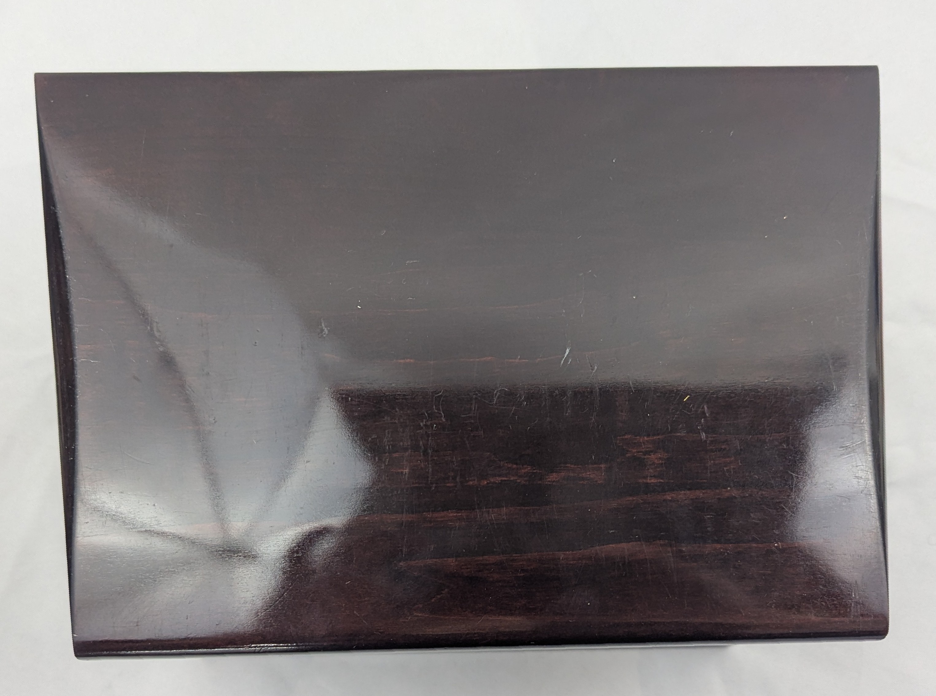 Mahogany Wood Cremation urn - photo 3