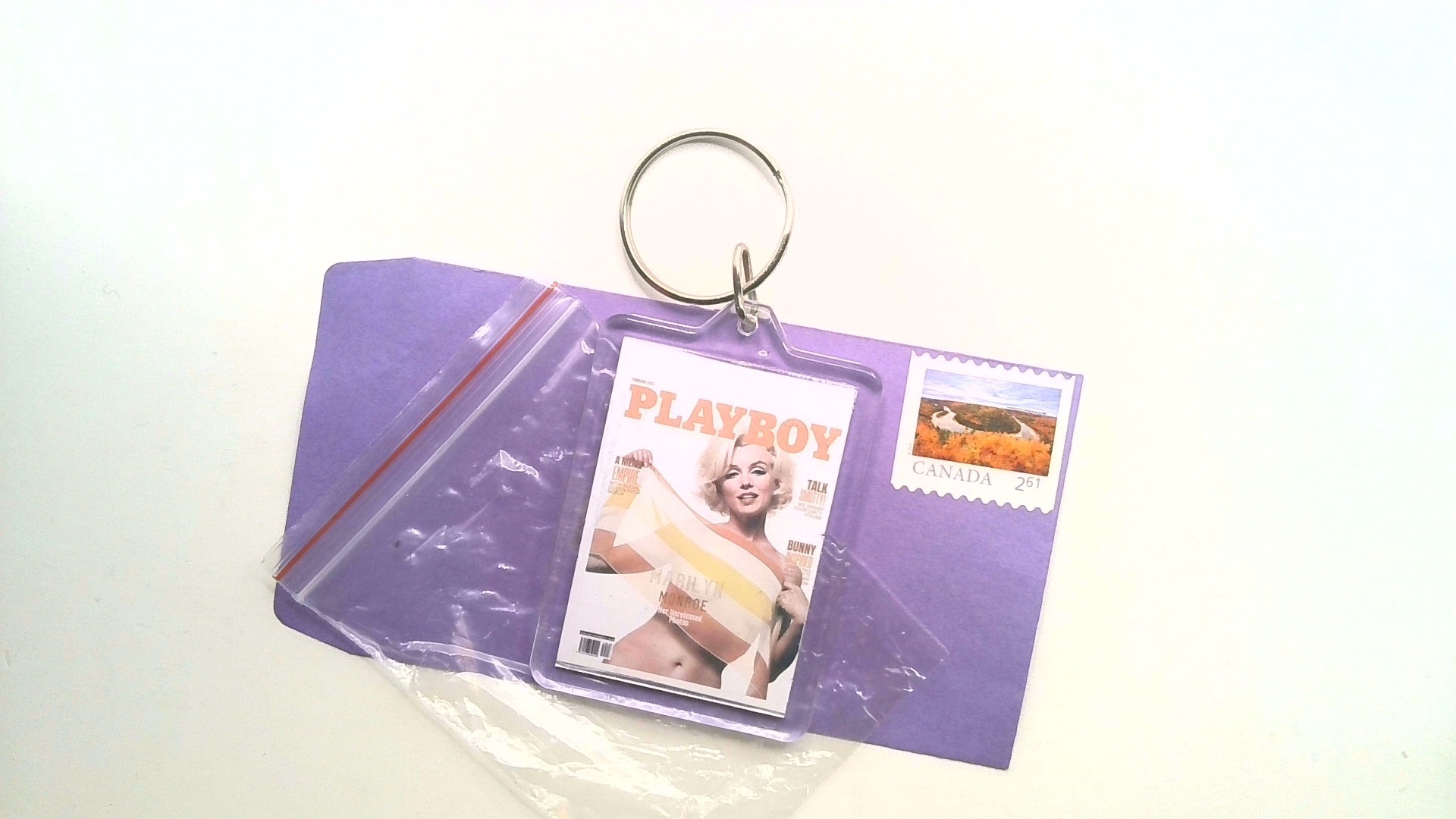 MARYILYN MONROE ( PLAYBOY KEY CHAIN ) FREE SHIPPING