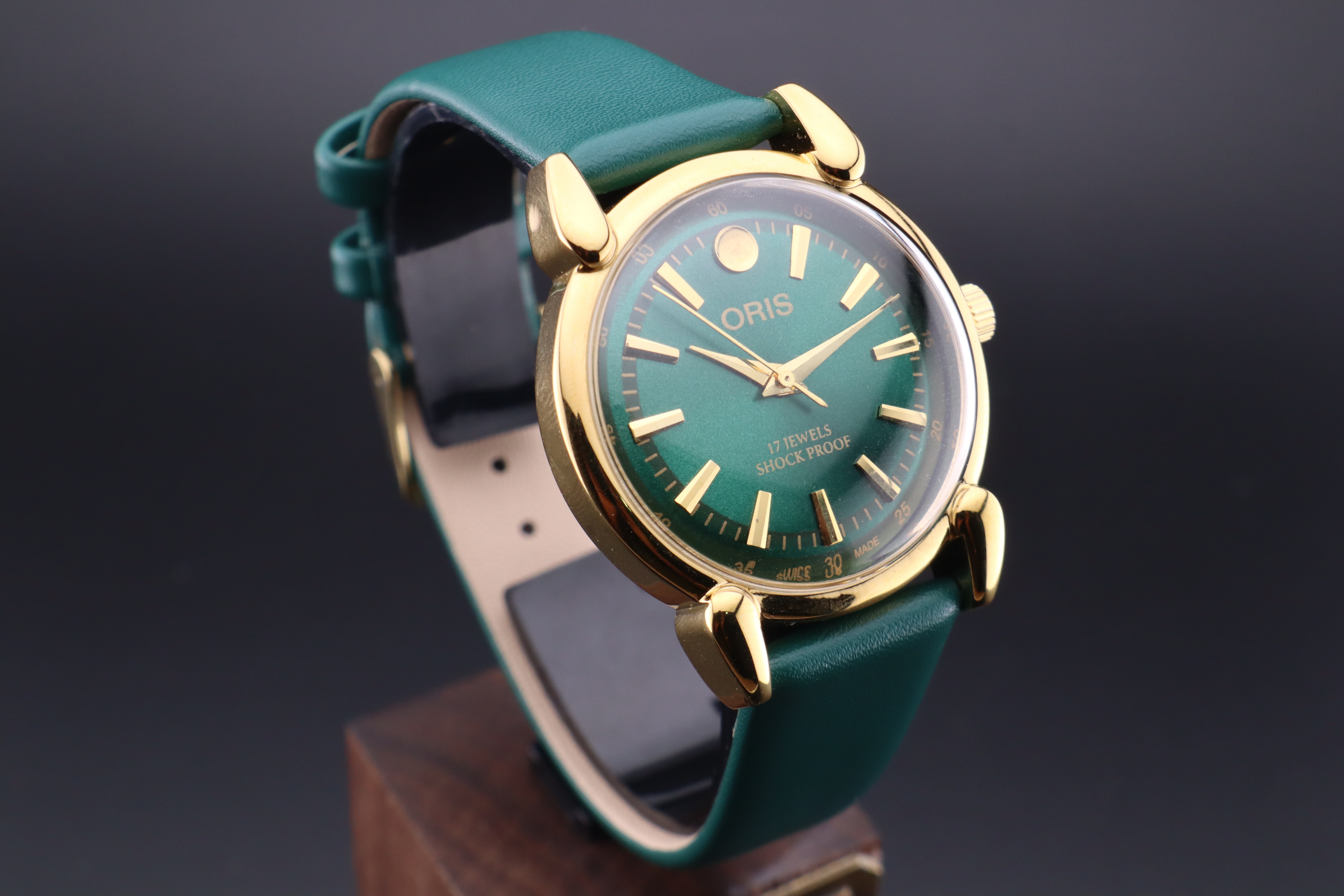 Vintage Oris Swiss ST-96 Hand Wind Mechanical Men's Watch