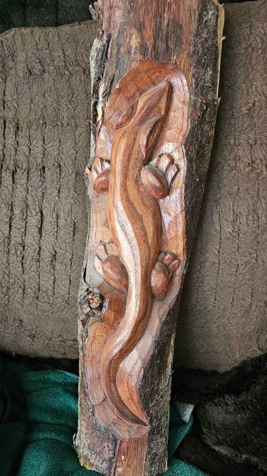 Hand Carved Wood Lizard Wall Art - photo 3