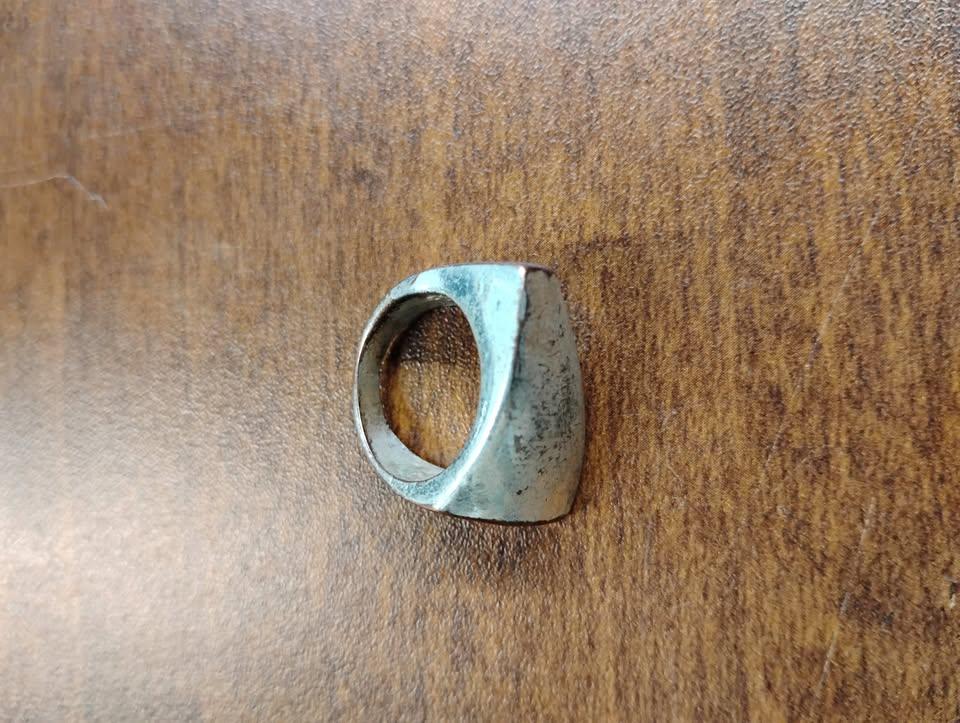 Men's Signet Ring