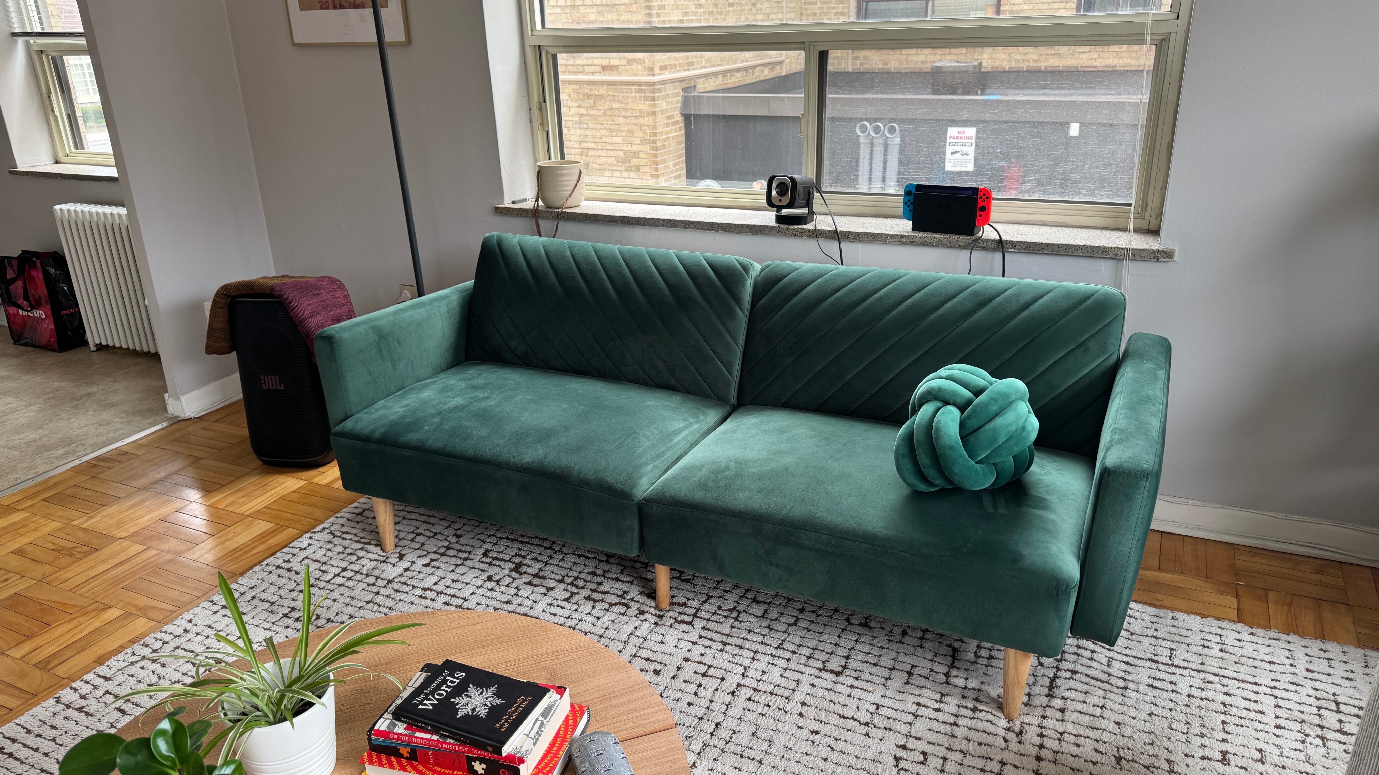 Emerald Green Velvet Sofa – Mid Century Modern Style Sofabed - photo 3