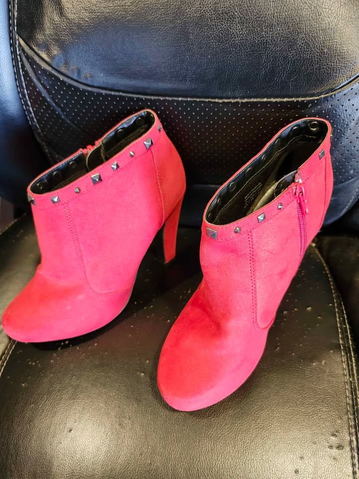 Ladies Boots - photo 2