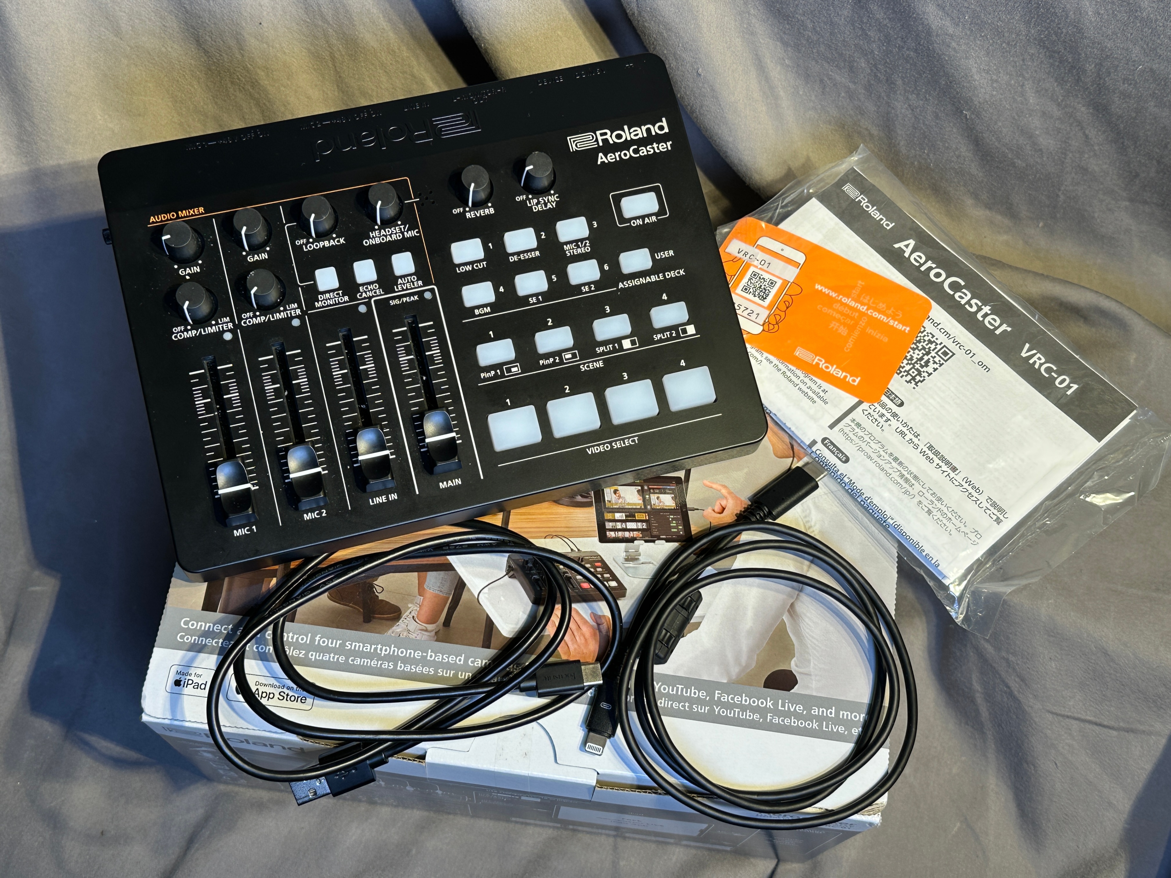 Roland VRC-01 AeroCaster Live Streaming System