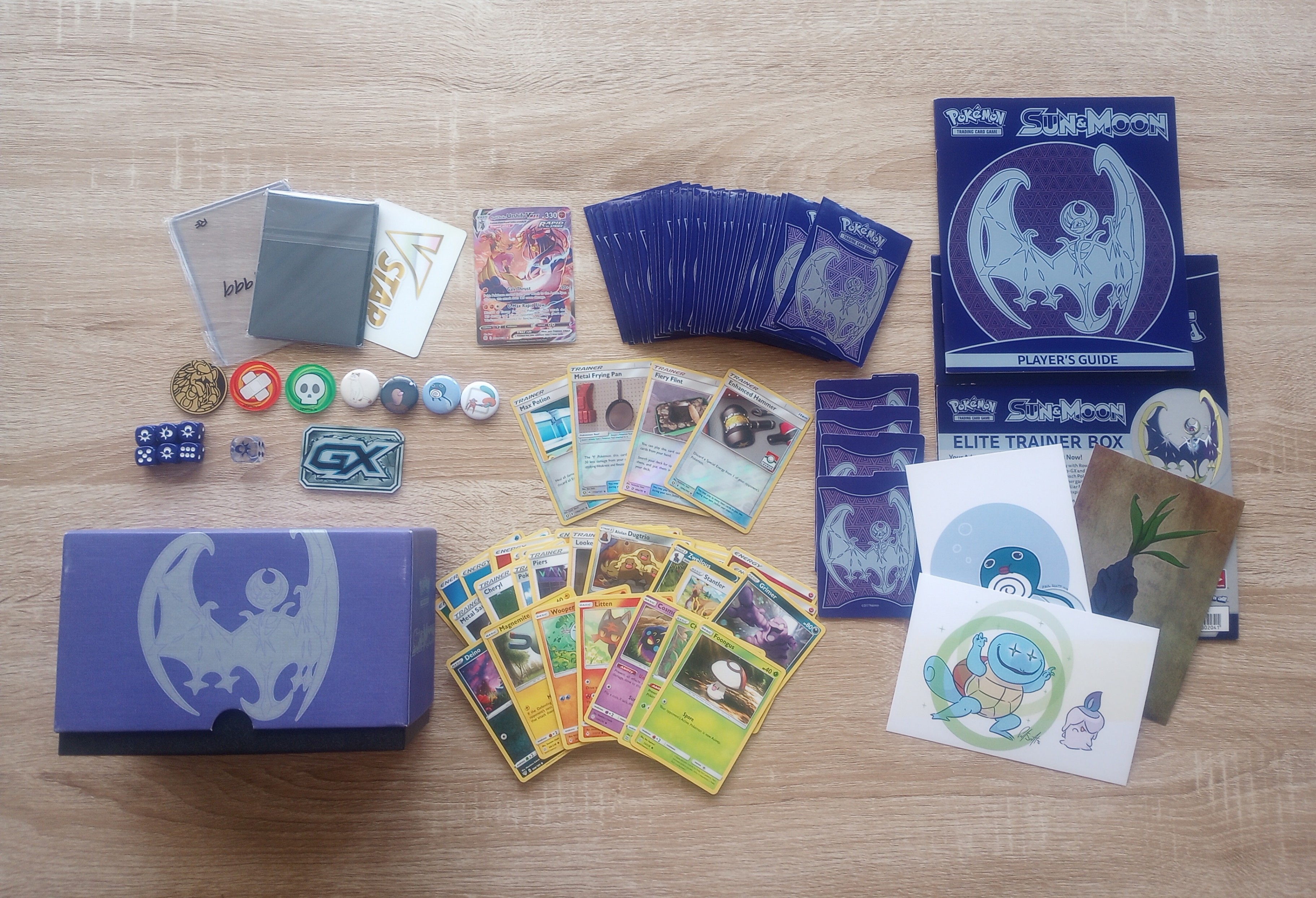 Pokemon card collection | Sun and Moon Elite Trainer Box | Holos