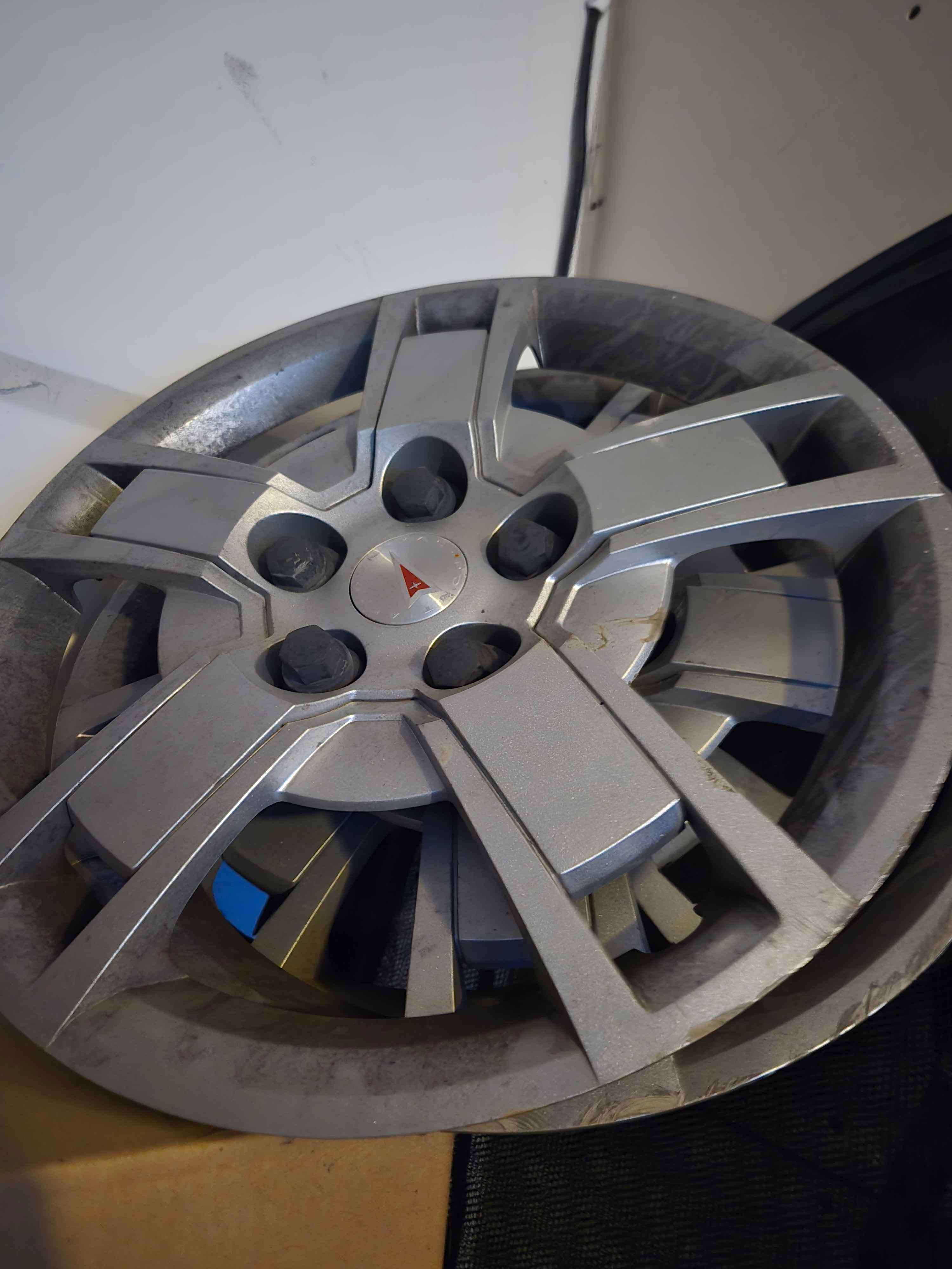 Nissam rims and rim covers - photo 2