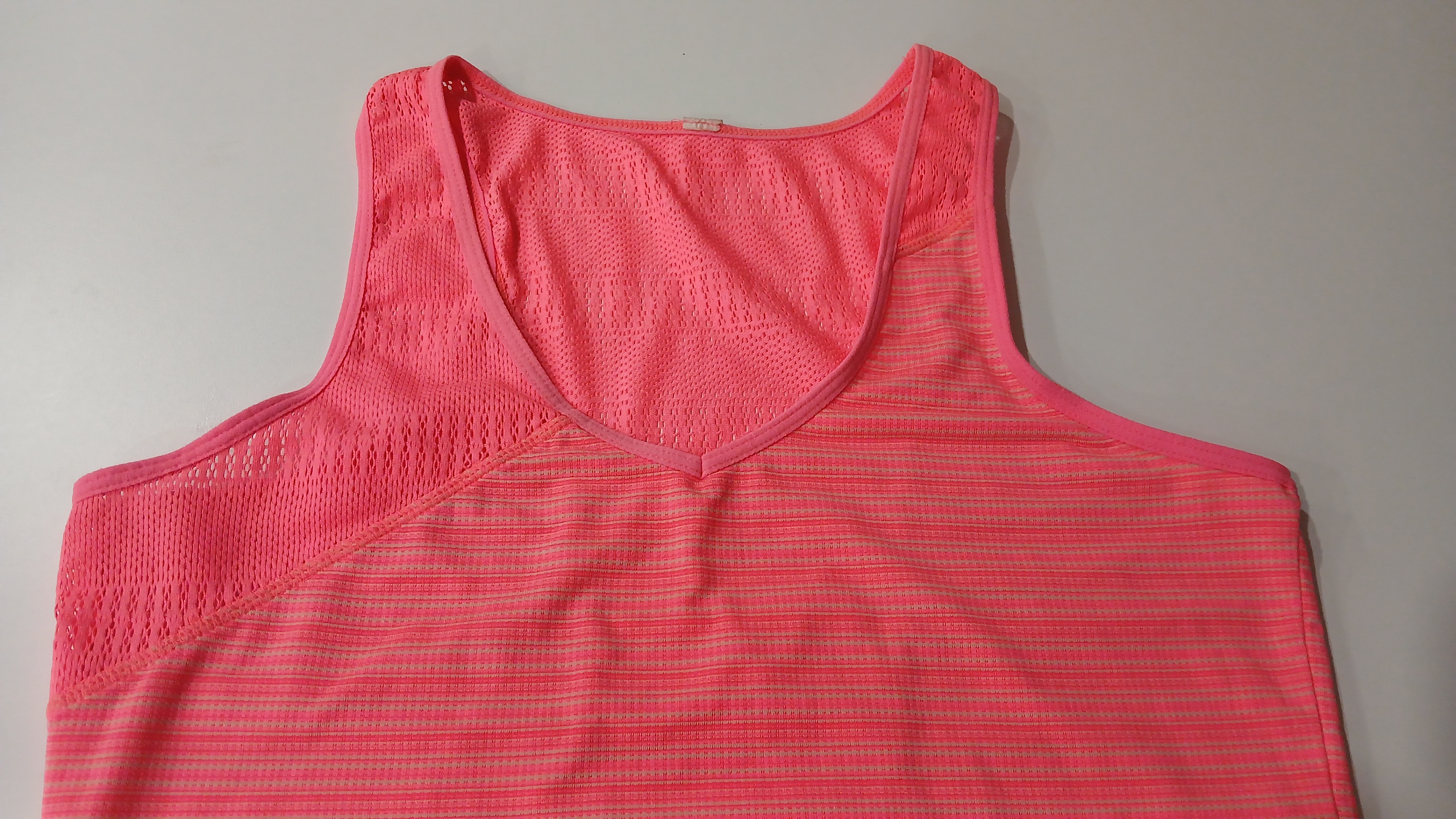 Diadora Tank Top, Hot Pink/Peach ,Small, Like New - photo 2