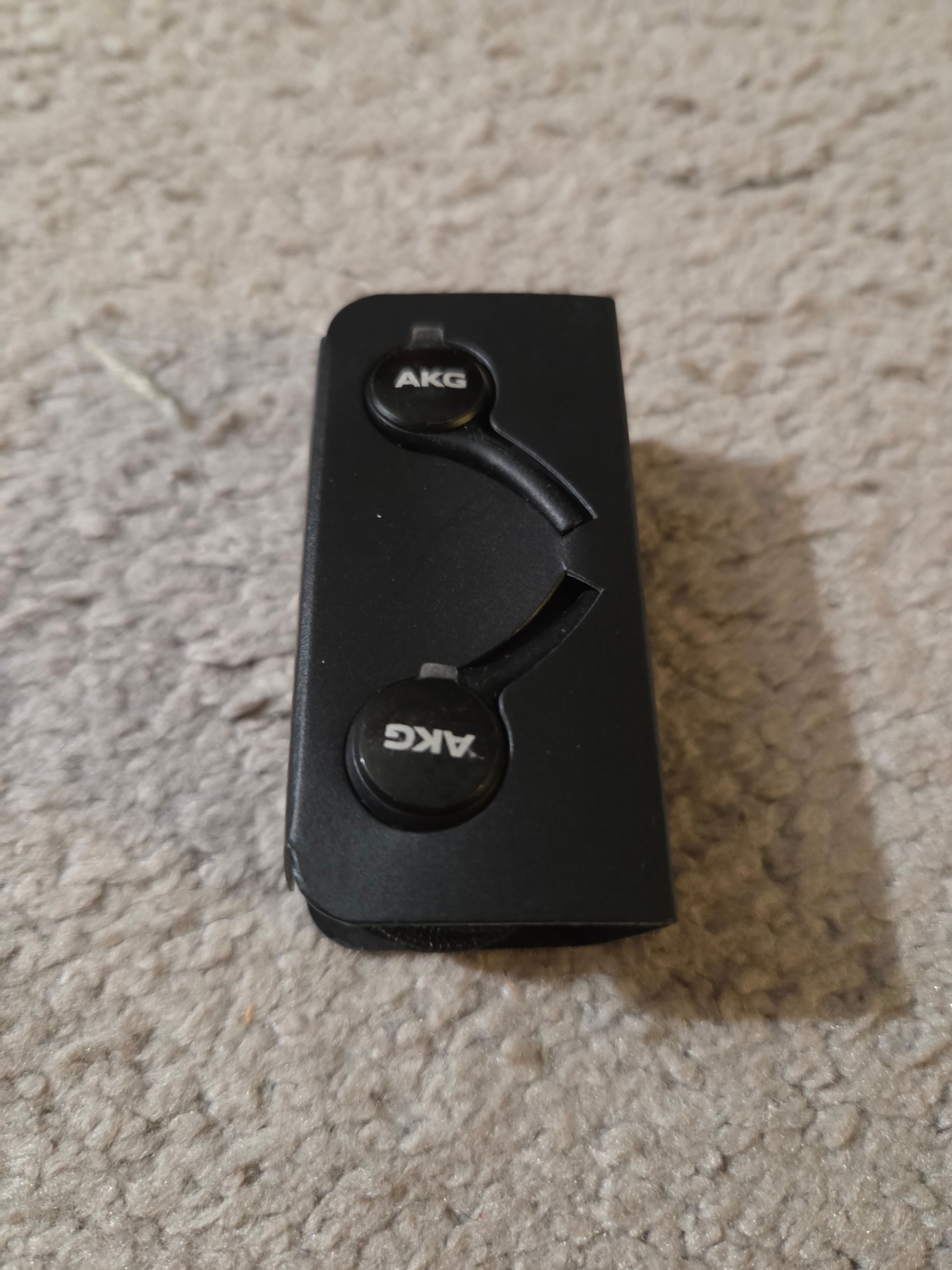 NEW Samsung AKG EO-IG955 3.5mm Wired Earbuds, Microphone+Remote