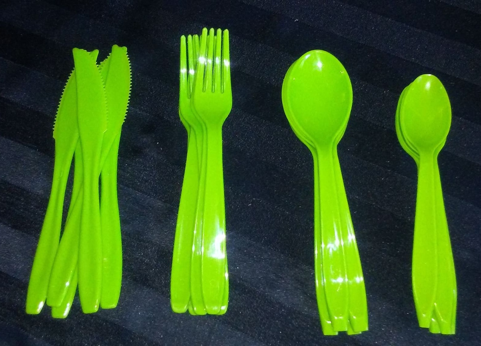 Reusable Plastic Cuttlery (New)
