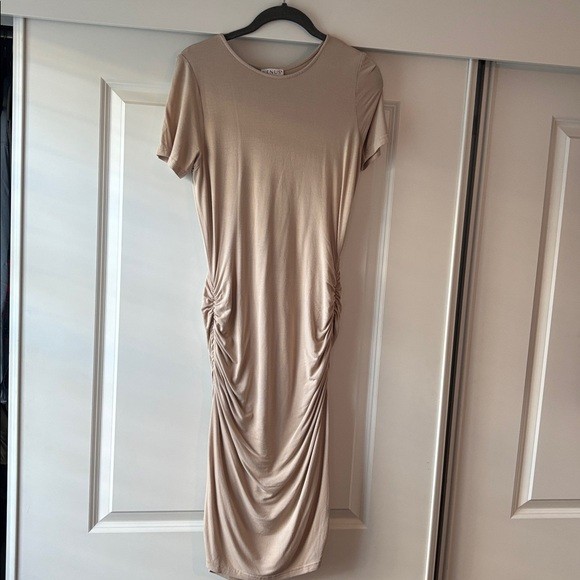 Venus **BEIGE** T-shirt Ruched Midi Dress COMFY!  sz Small - photo 2
