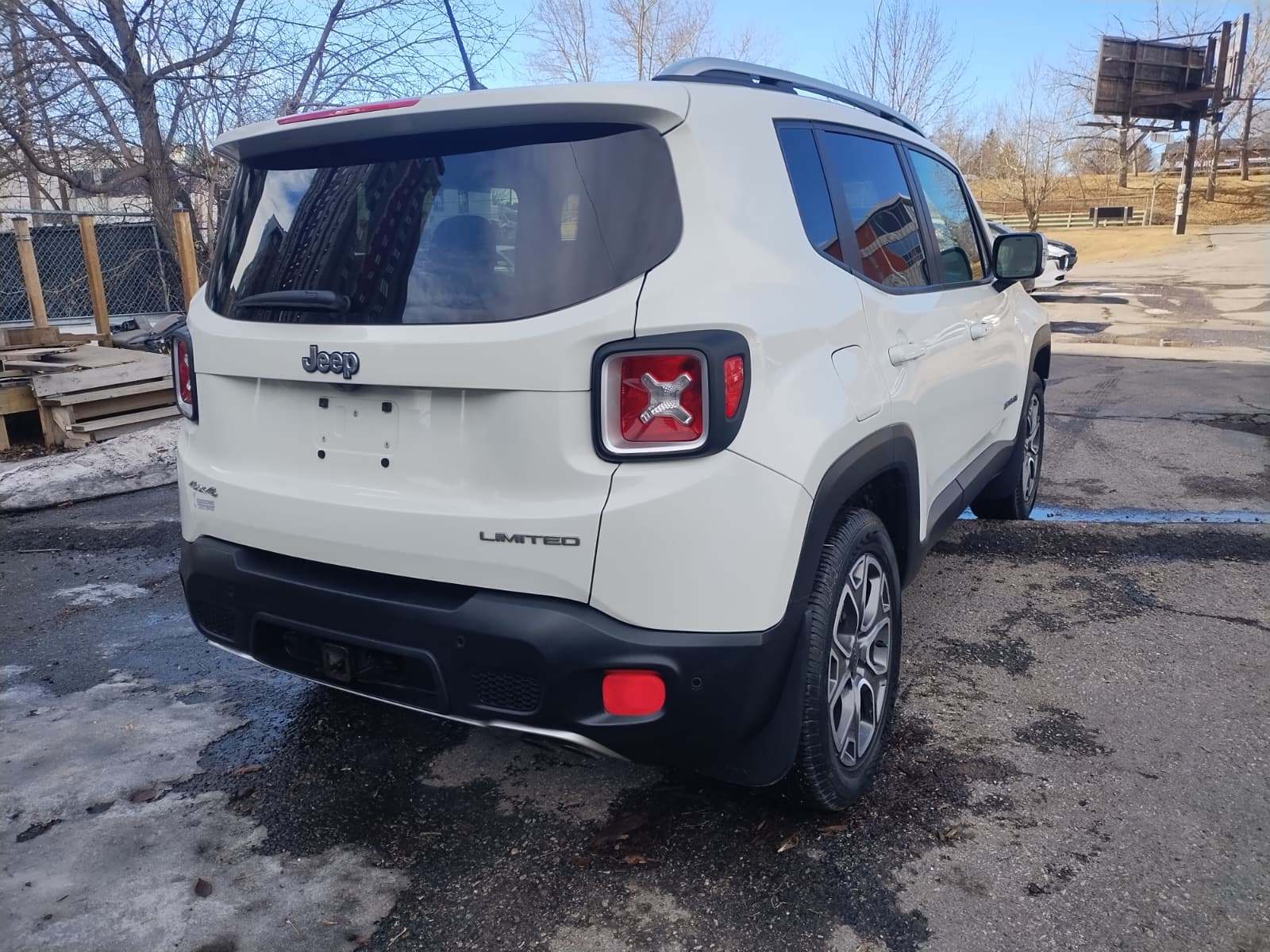 2016 JEEP RENEGADE LIMITED - photo 5