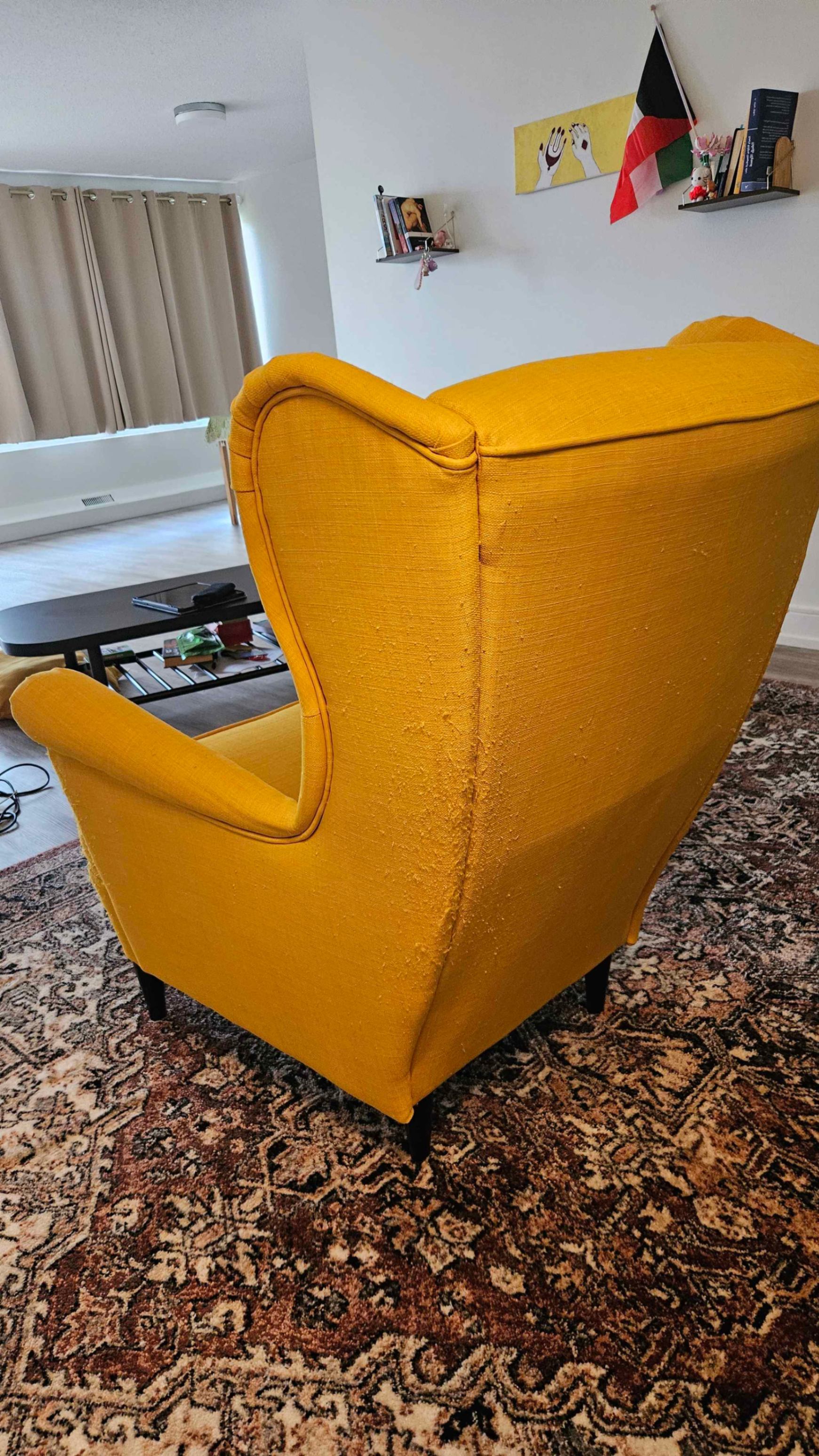 Dandelion Yellow Arm Chair - Ikea - photo 3
