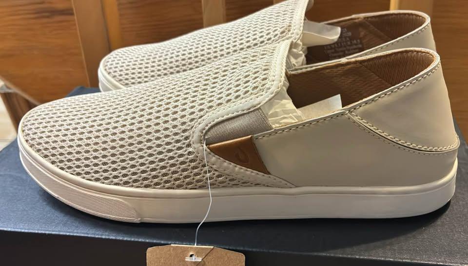 New in box OluKai Pehuea Women's Slip-On Shoes Tapa W 8.5 - photo 2