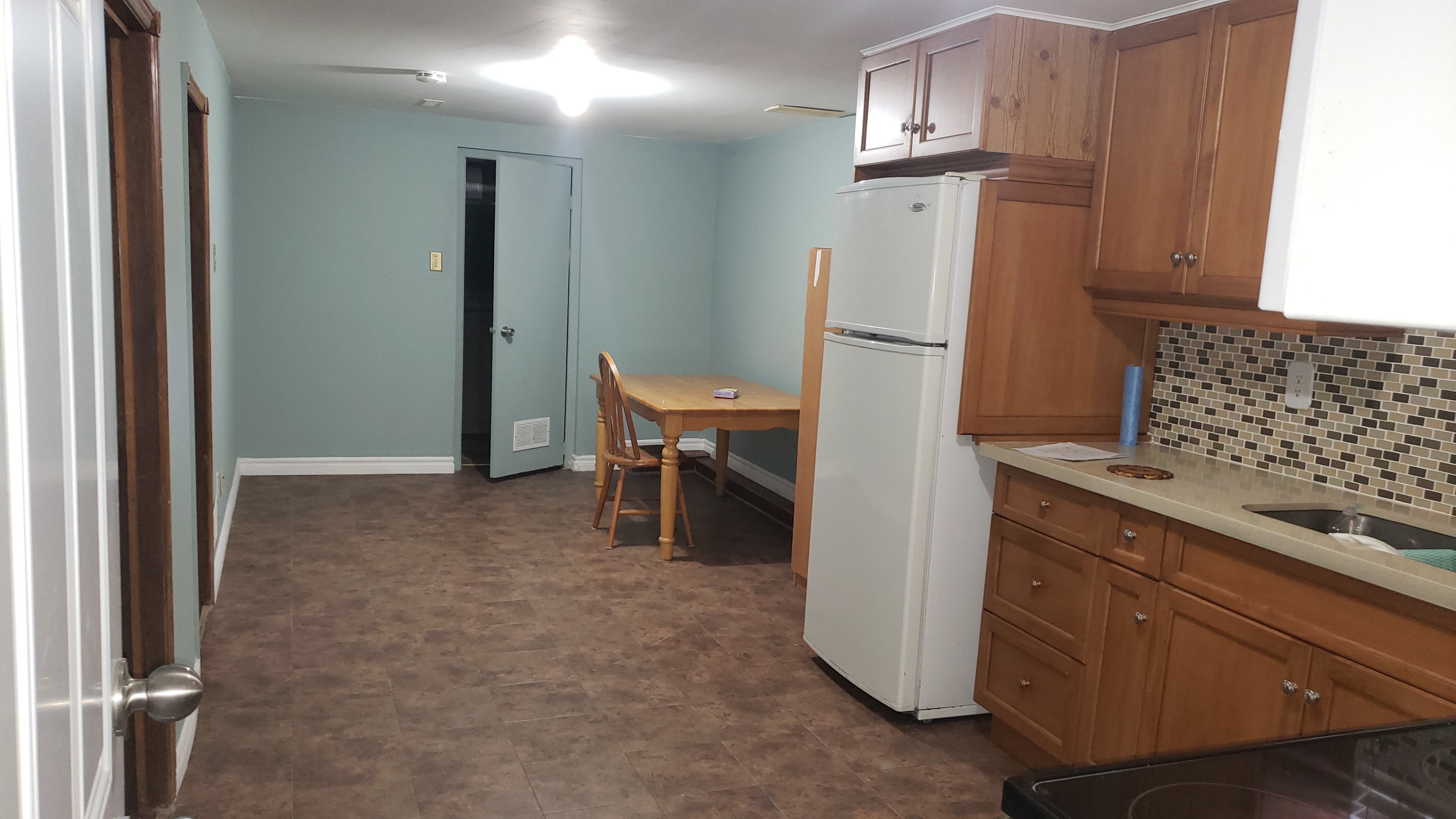 2 bedrooms basement - photo 4