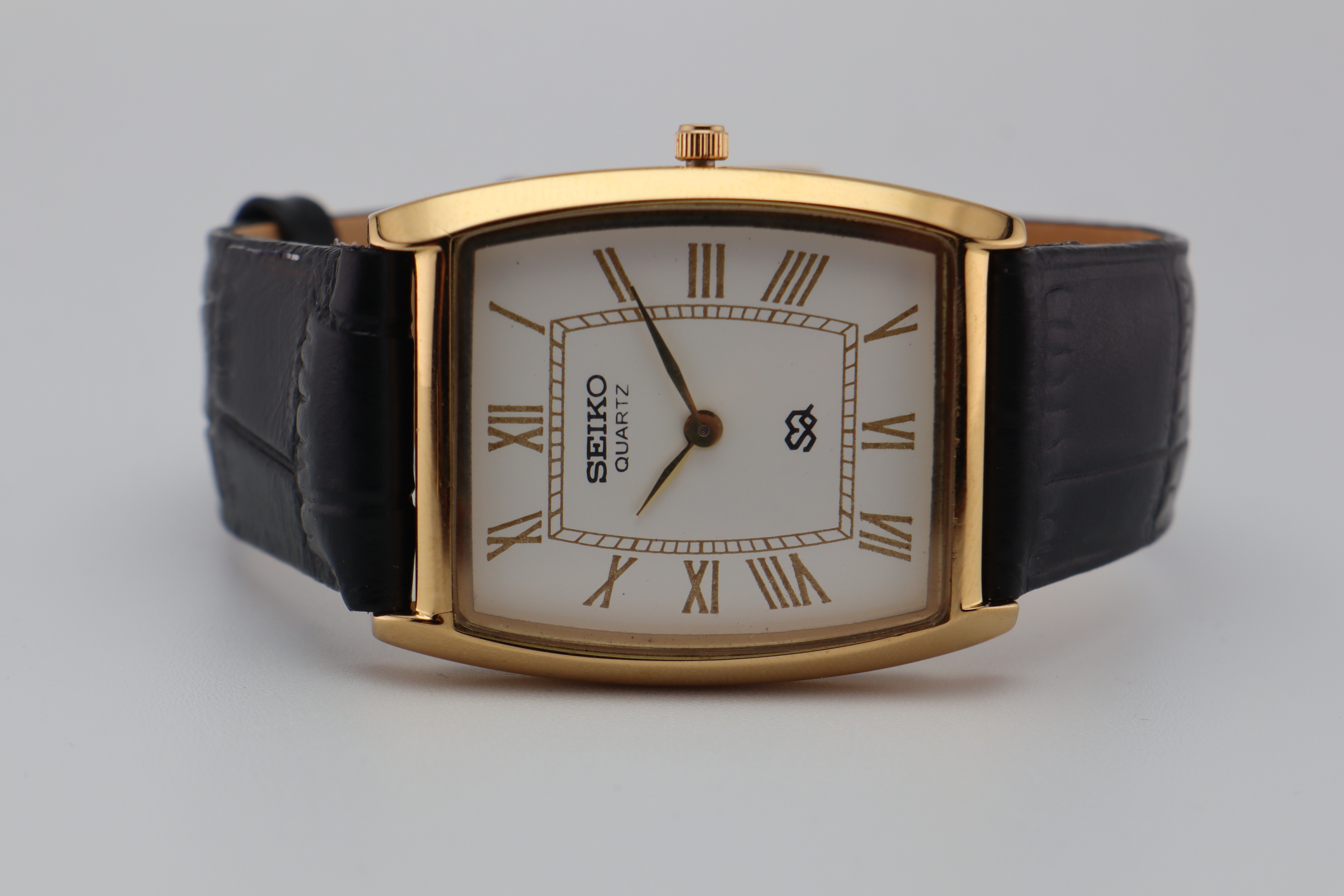 Refurbished Vintage Barrel Tank Men’s Watch - photo 4