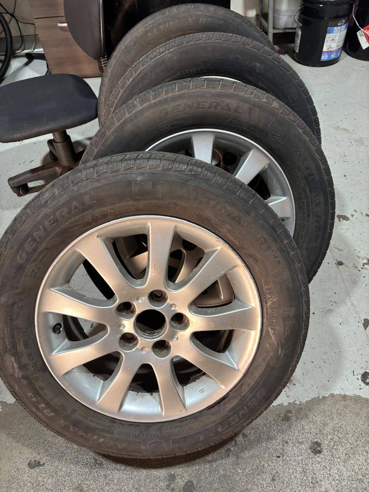 OEM 16”Camry/Lexus ES rims(5x114)+215/60/R16 Toyo Snows