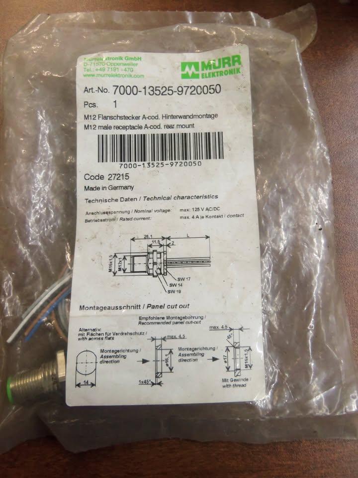 Circular DIN Connectors M12 male receptacle