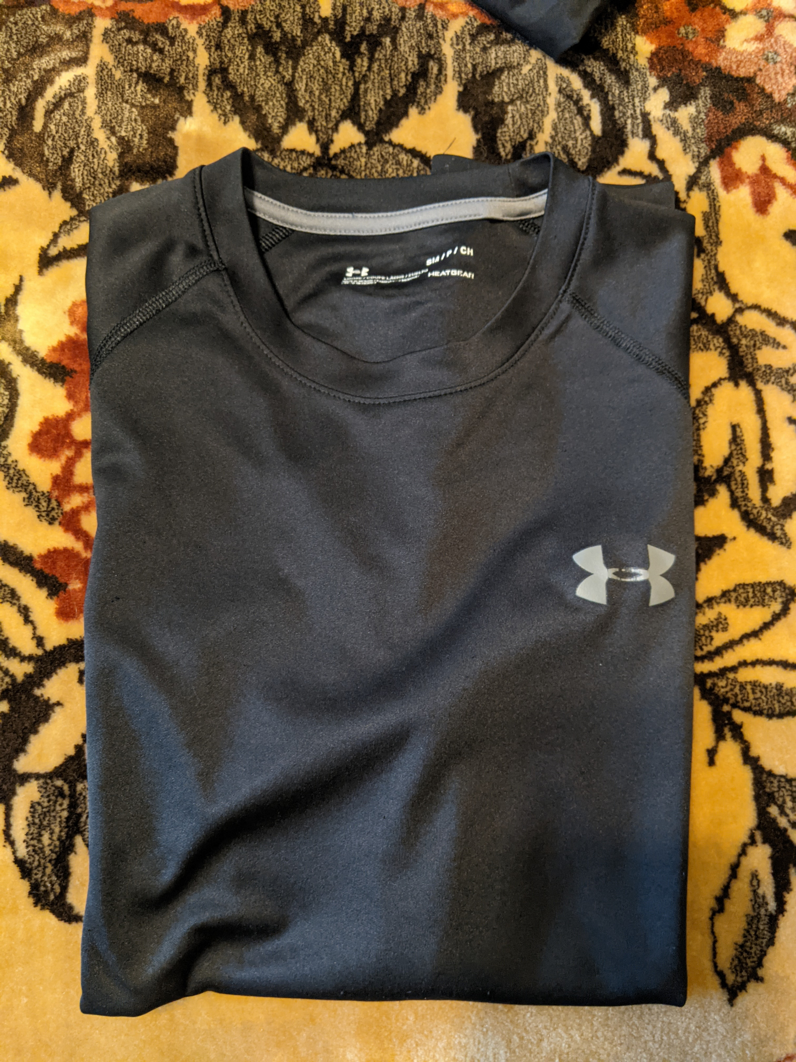 Men's Small Under Armour and Nike Shirts - photo 2