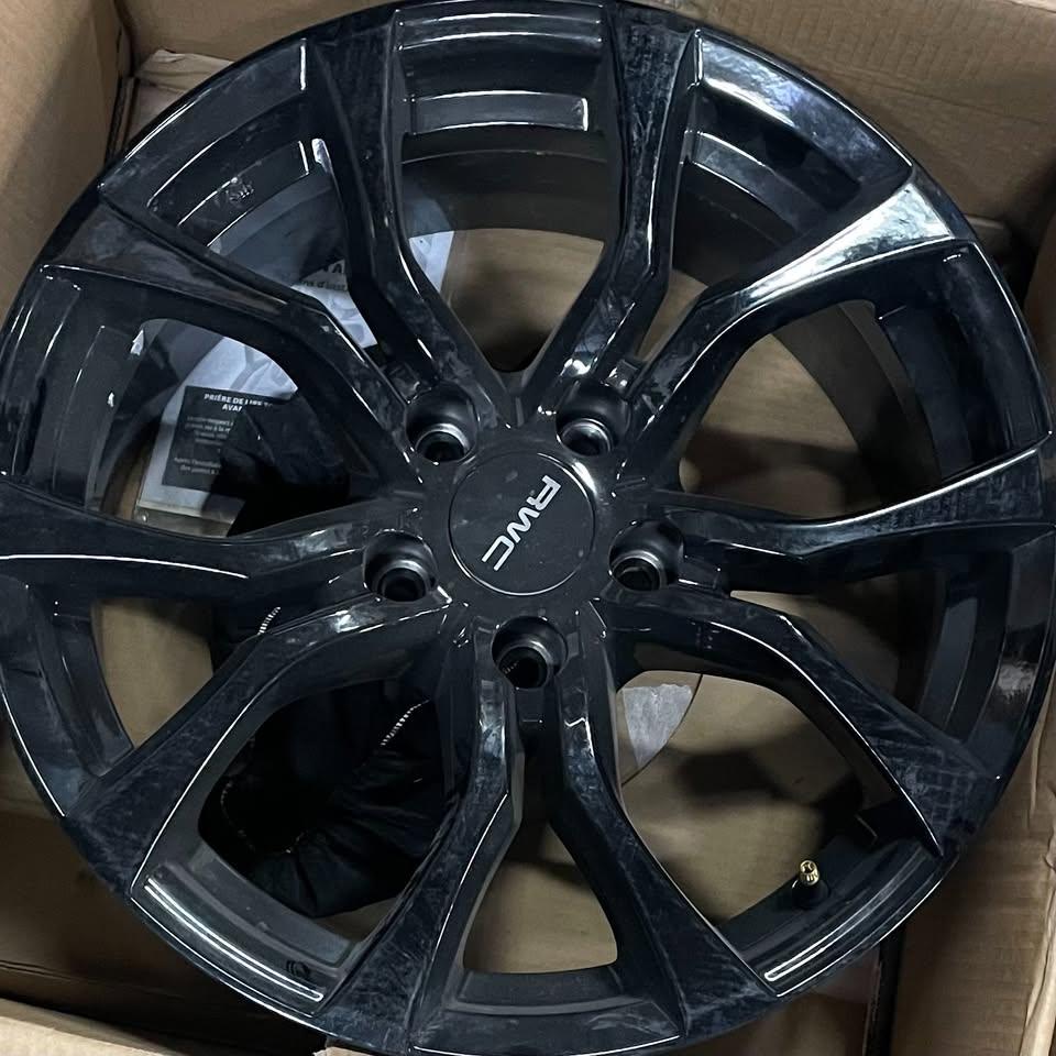 18inch GM80 67.1MM 5X120 RIMS - photo 4