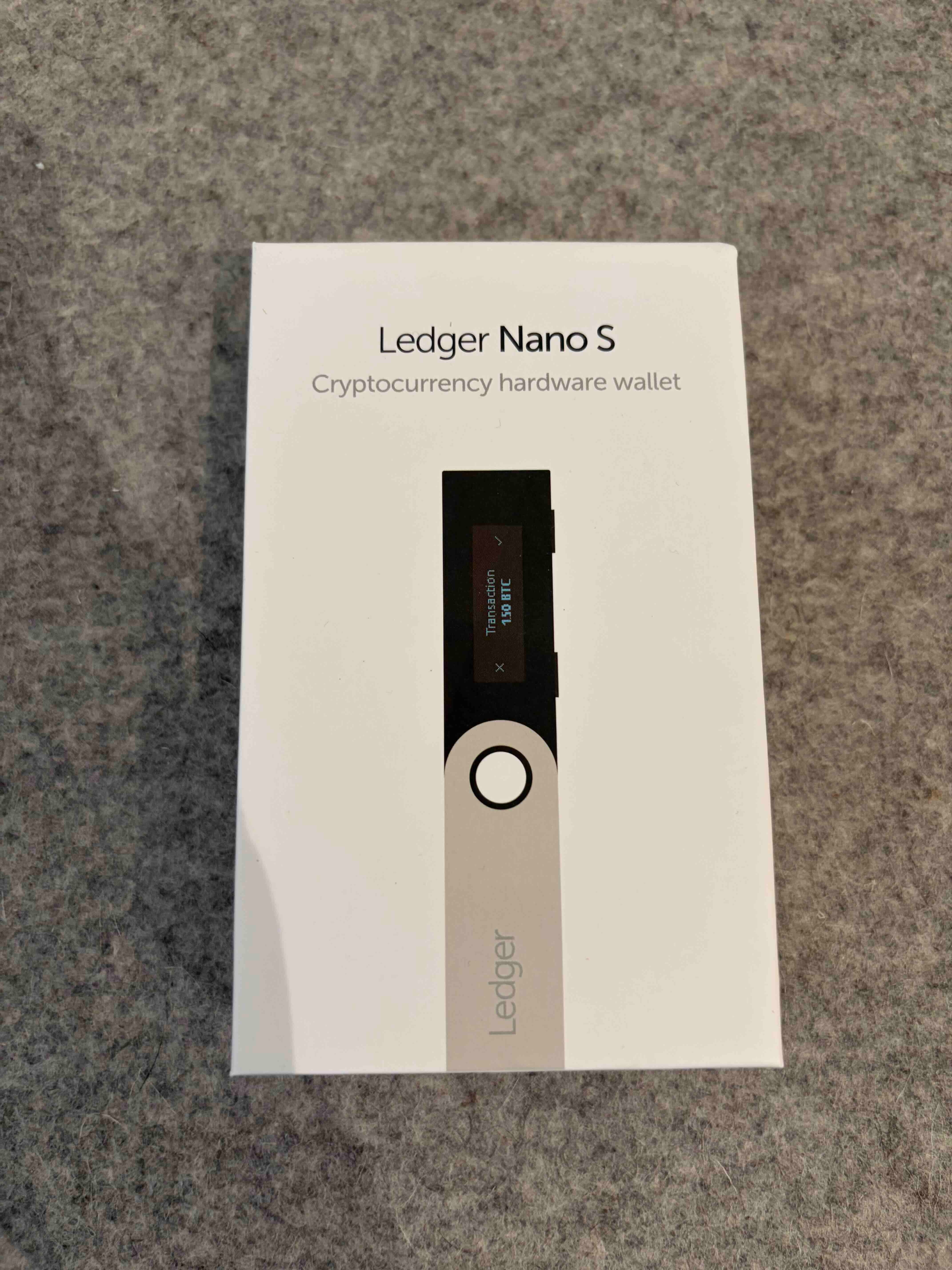 Ledger Nano S Cryptocurrency Hardware Wallet