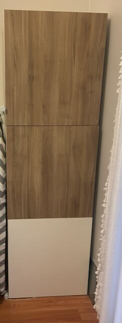 IKEA Besta Shelf Unit - photo 2