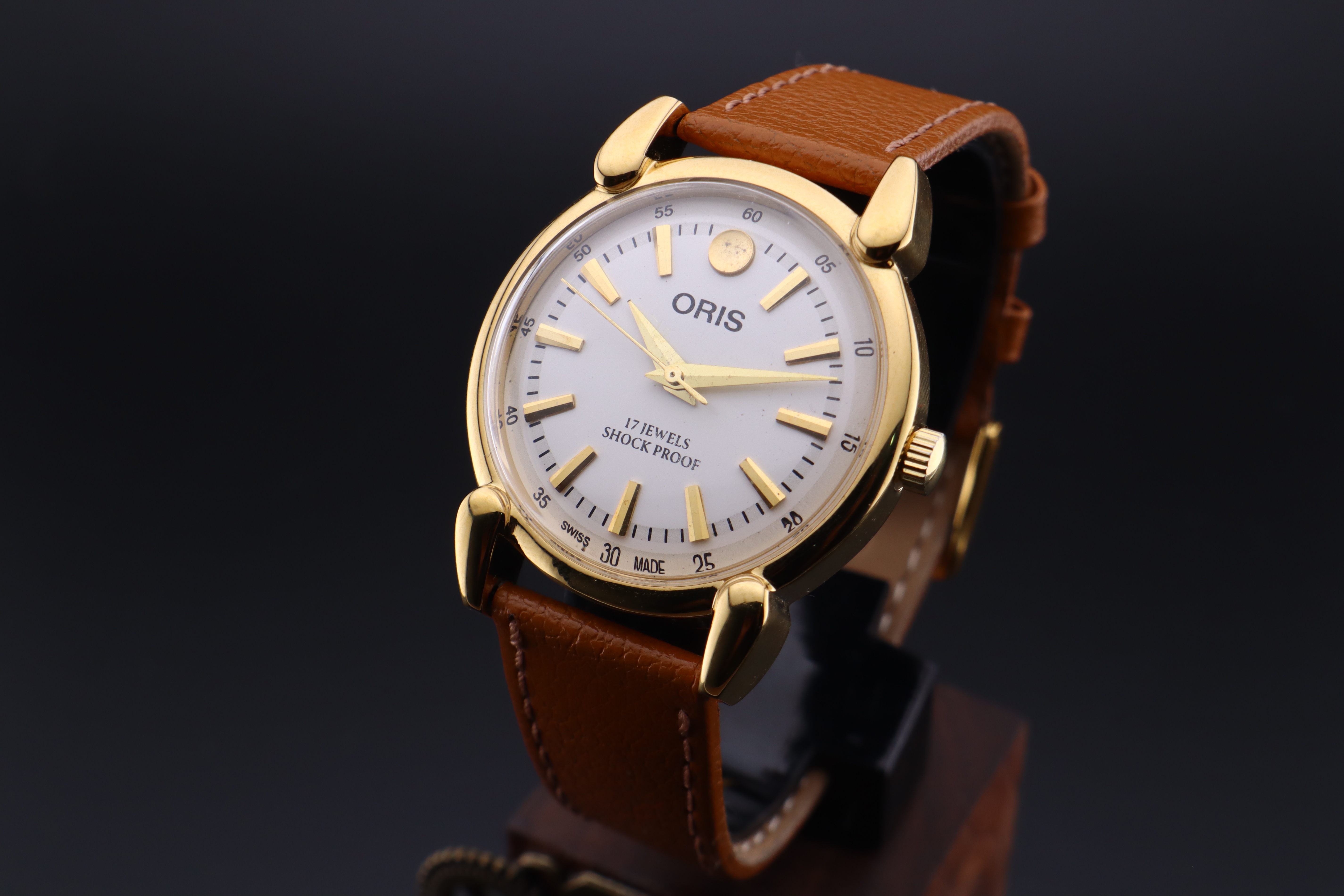 Vintage Oris Swiss ST-96 Hand Wind Mechanical Men's Watch - photo 3