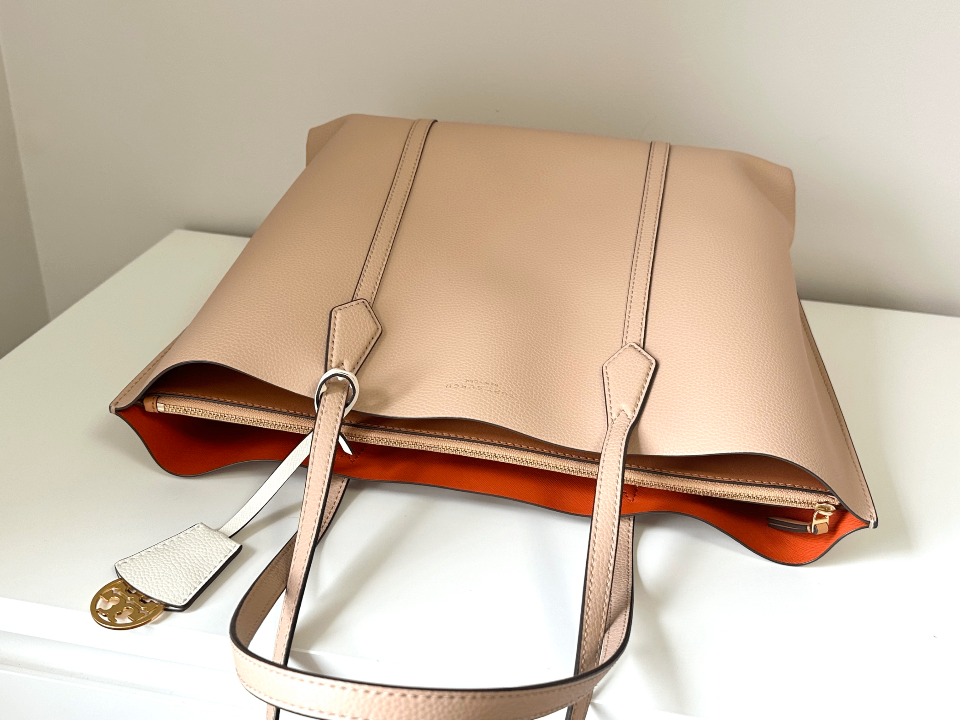 Tory Burch Perry Tote Bag - photo 3