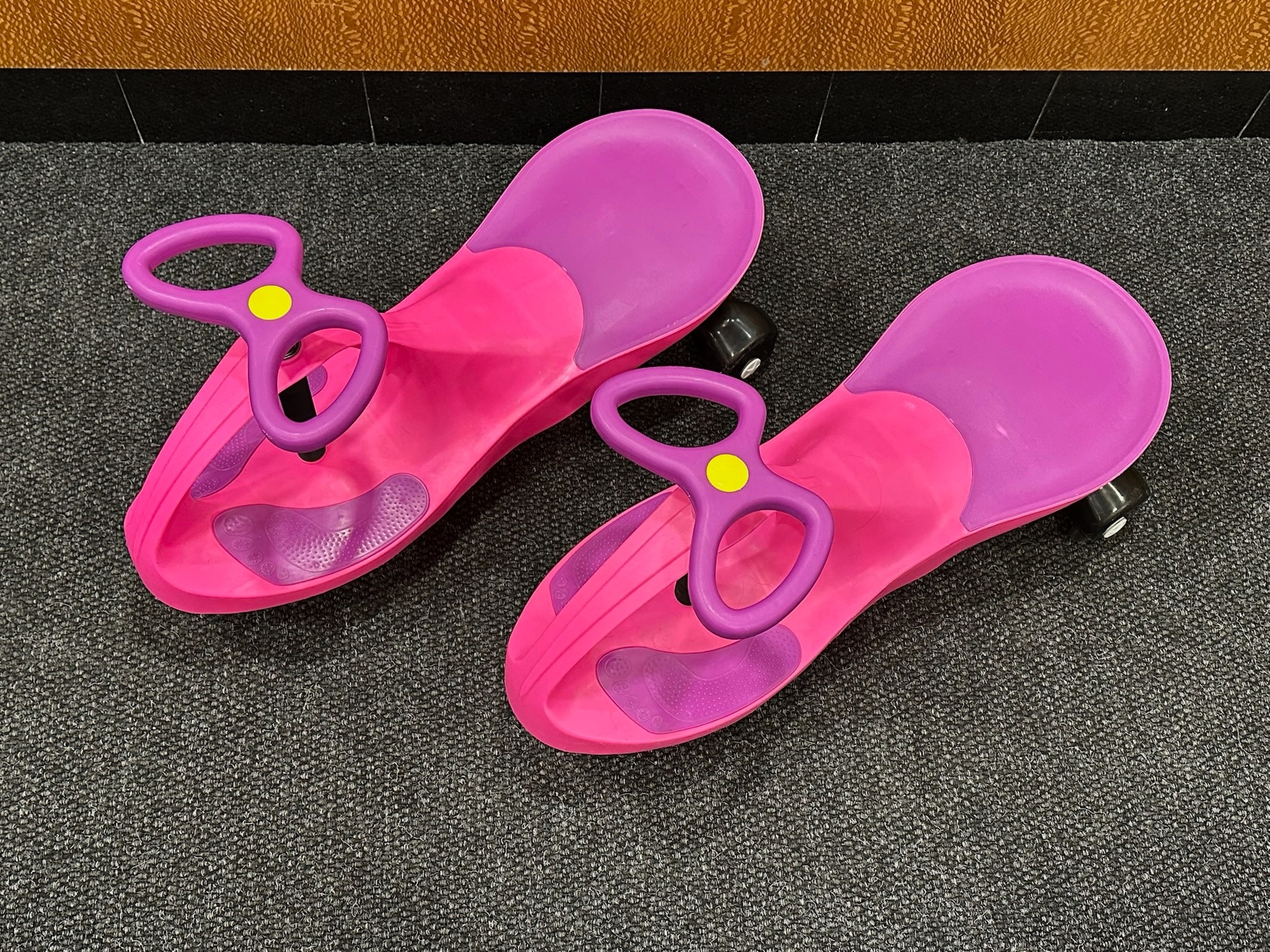 PlaSmart PlasmaCars - Like New - photo 3