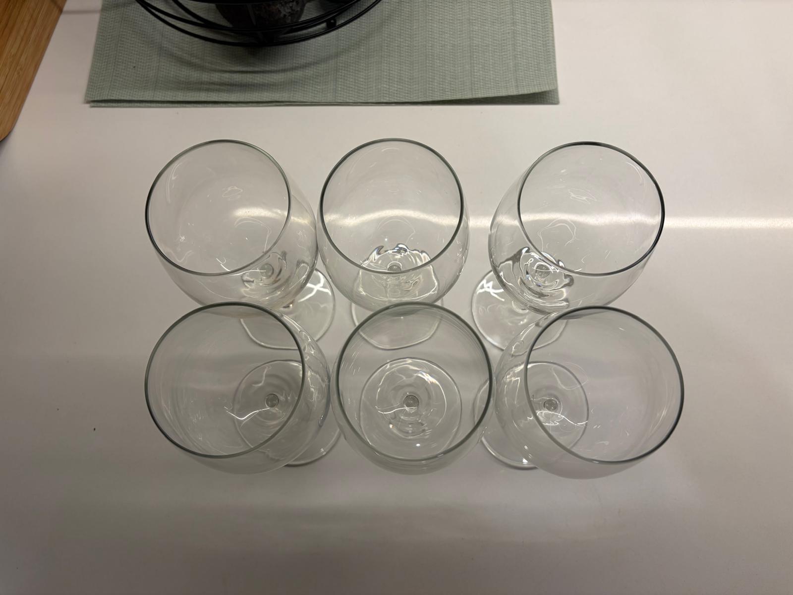Set of 6 Clear Wine Glasses - photo 2