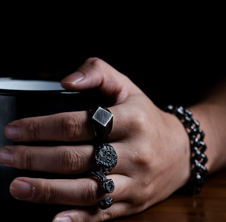 Men's Silver Tone Signet Ring - Diamond Shape - photo 3
