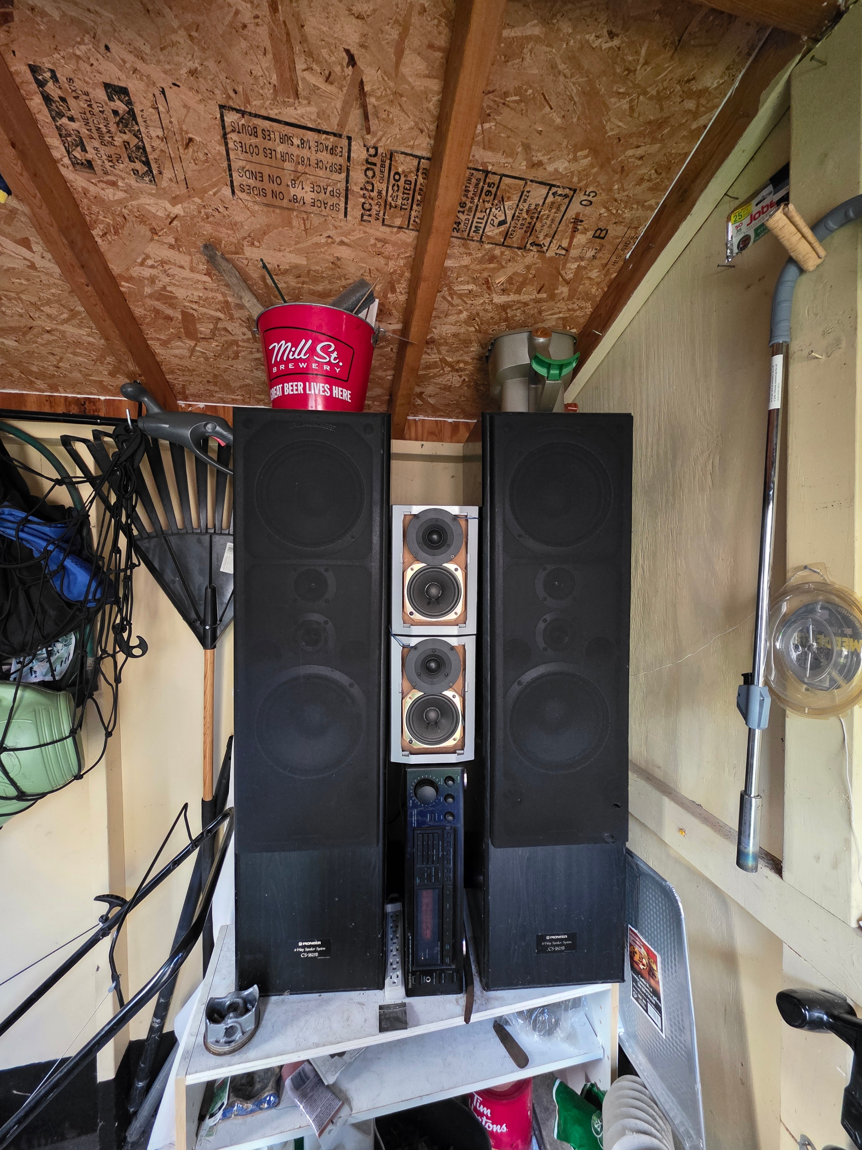 Onkyo amplifier,stereo,Pioneer CS-J825B 4-Way Speaker,garage kit - photo 4
