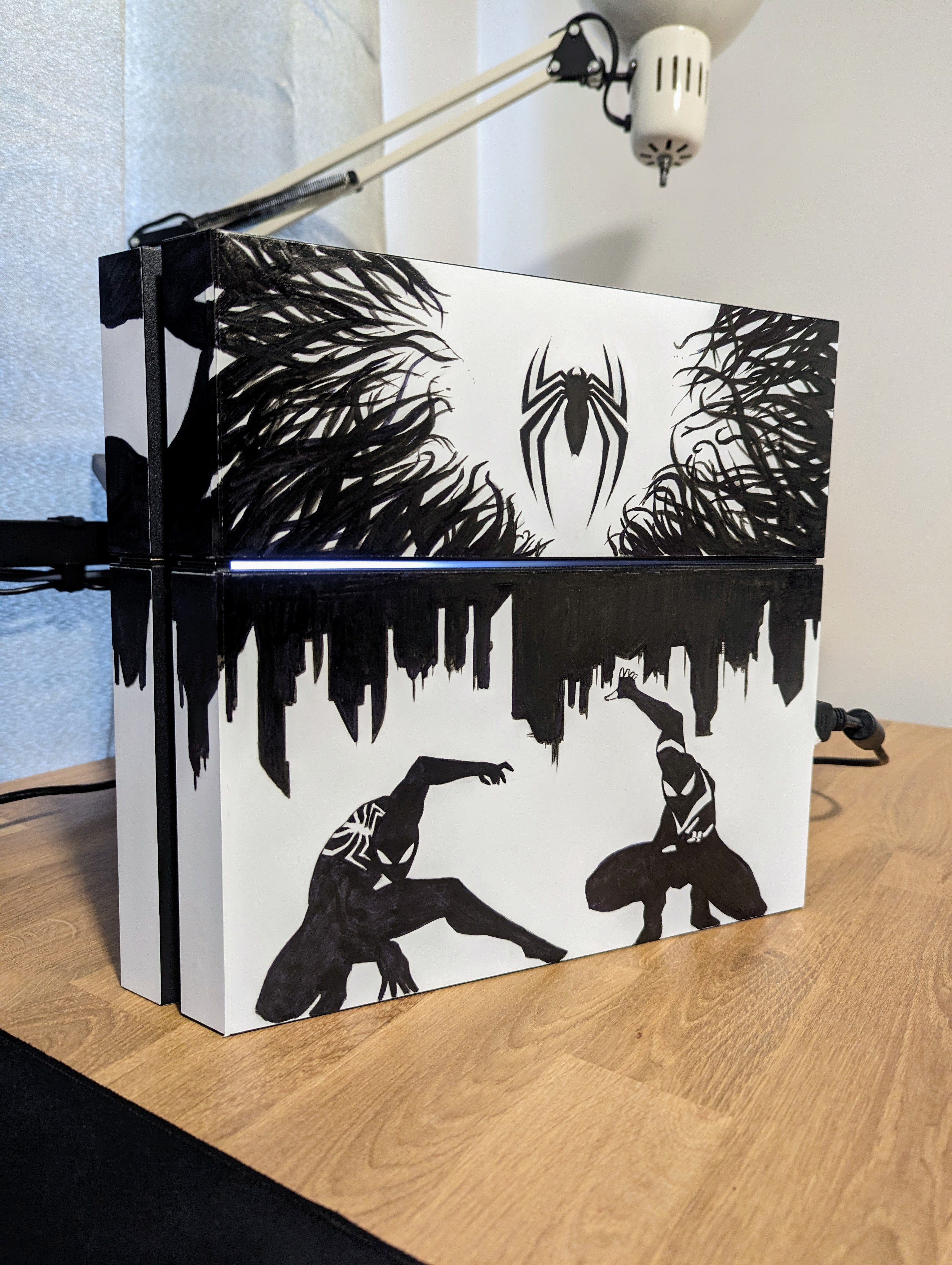 Custom Spider-Man PS4 (500 GB)