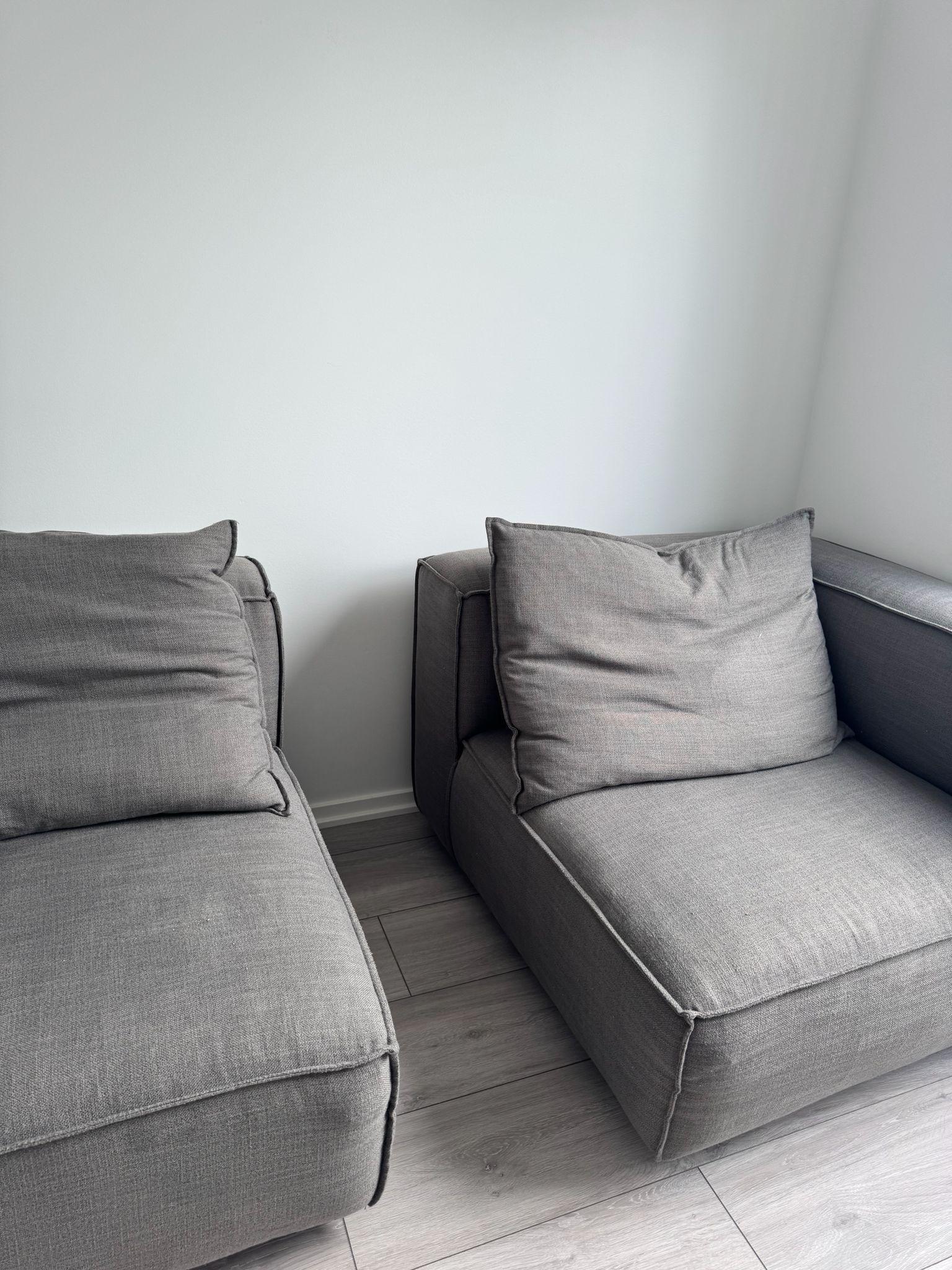 Grey Fabric Loveseat Sofa - photo 3