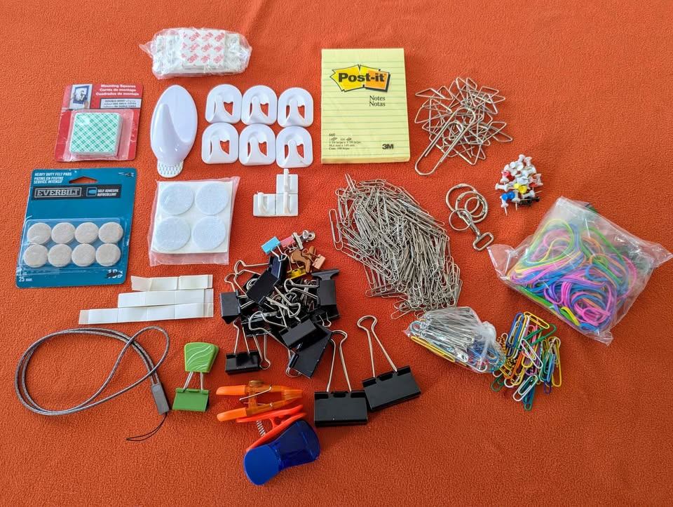 Clips, mounting hooks, felt pads, paperclips, safety pins etc - photo 3