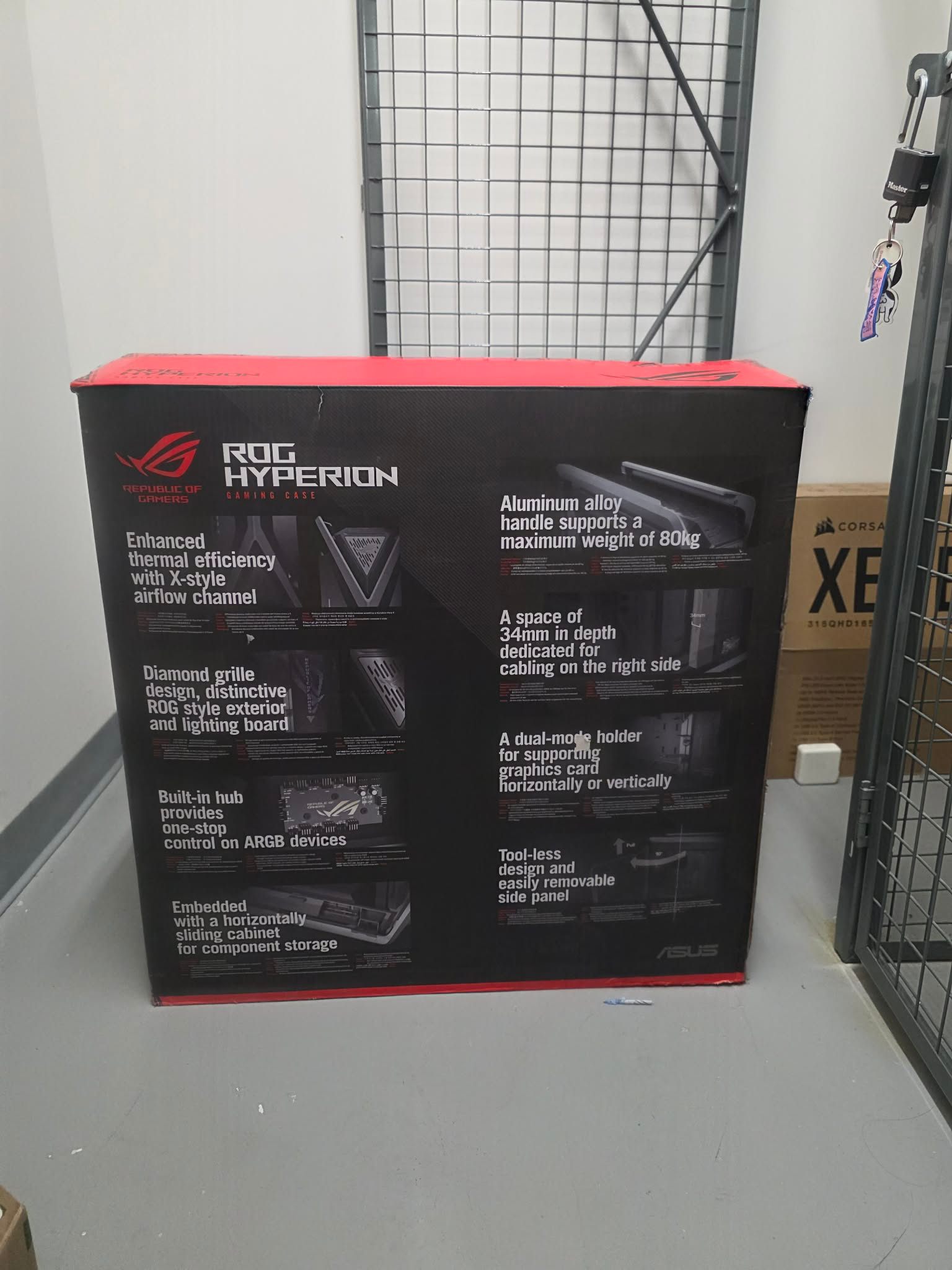 ASUS ROG Hyperion GR701 EATX Full-Tower Gaming Case - photo 2