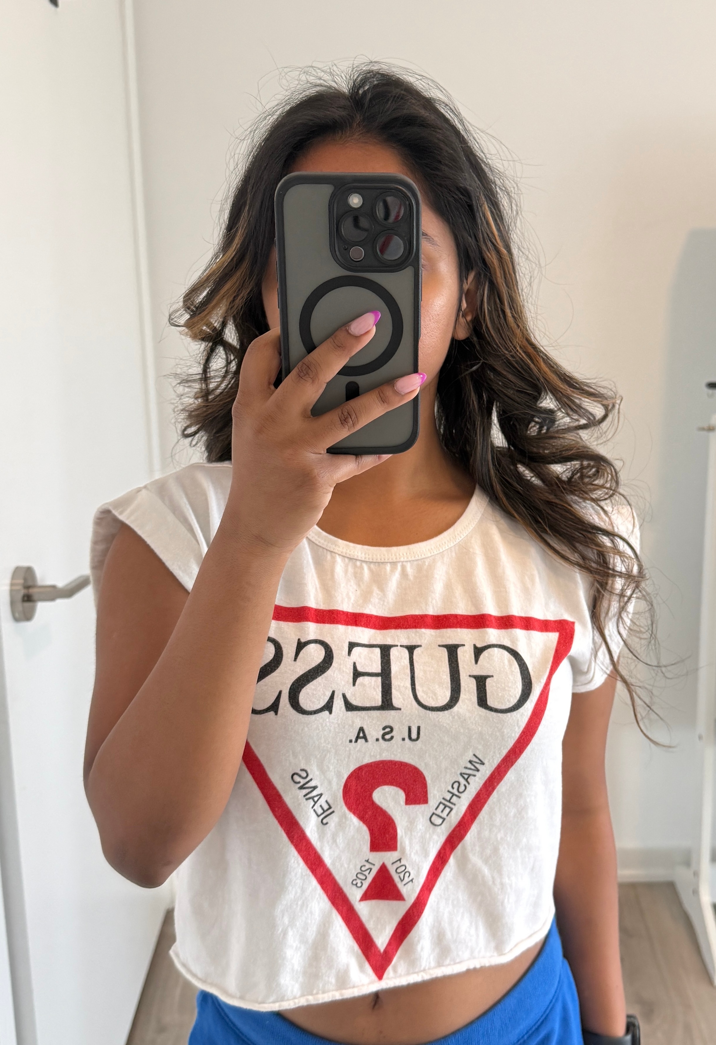 Guess logo cropped muscle tank