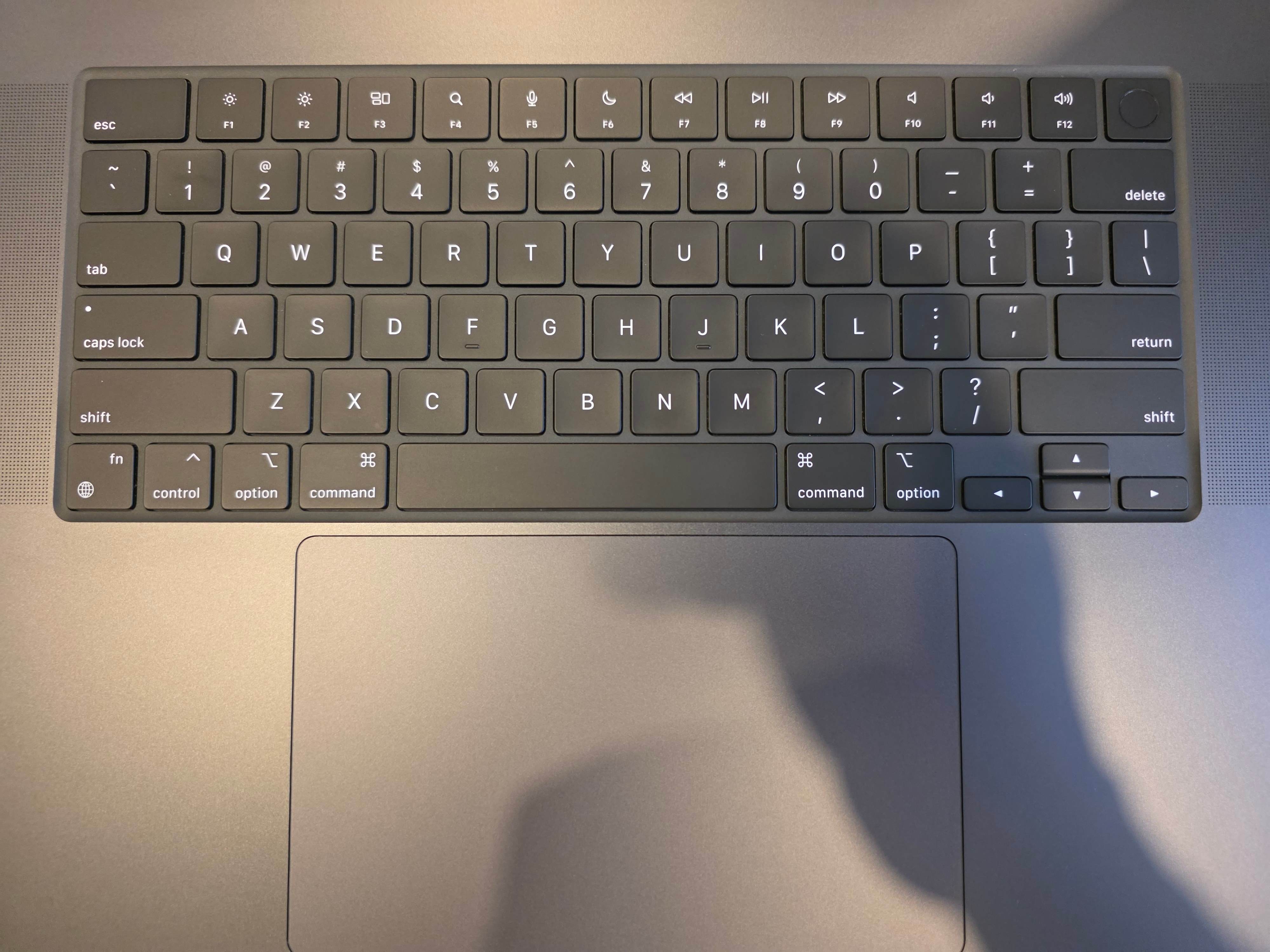Macbook Pro 16 - M4 Pro - 24GB RAM / 512GB SSD - 100% Battery - photo 3