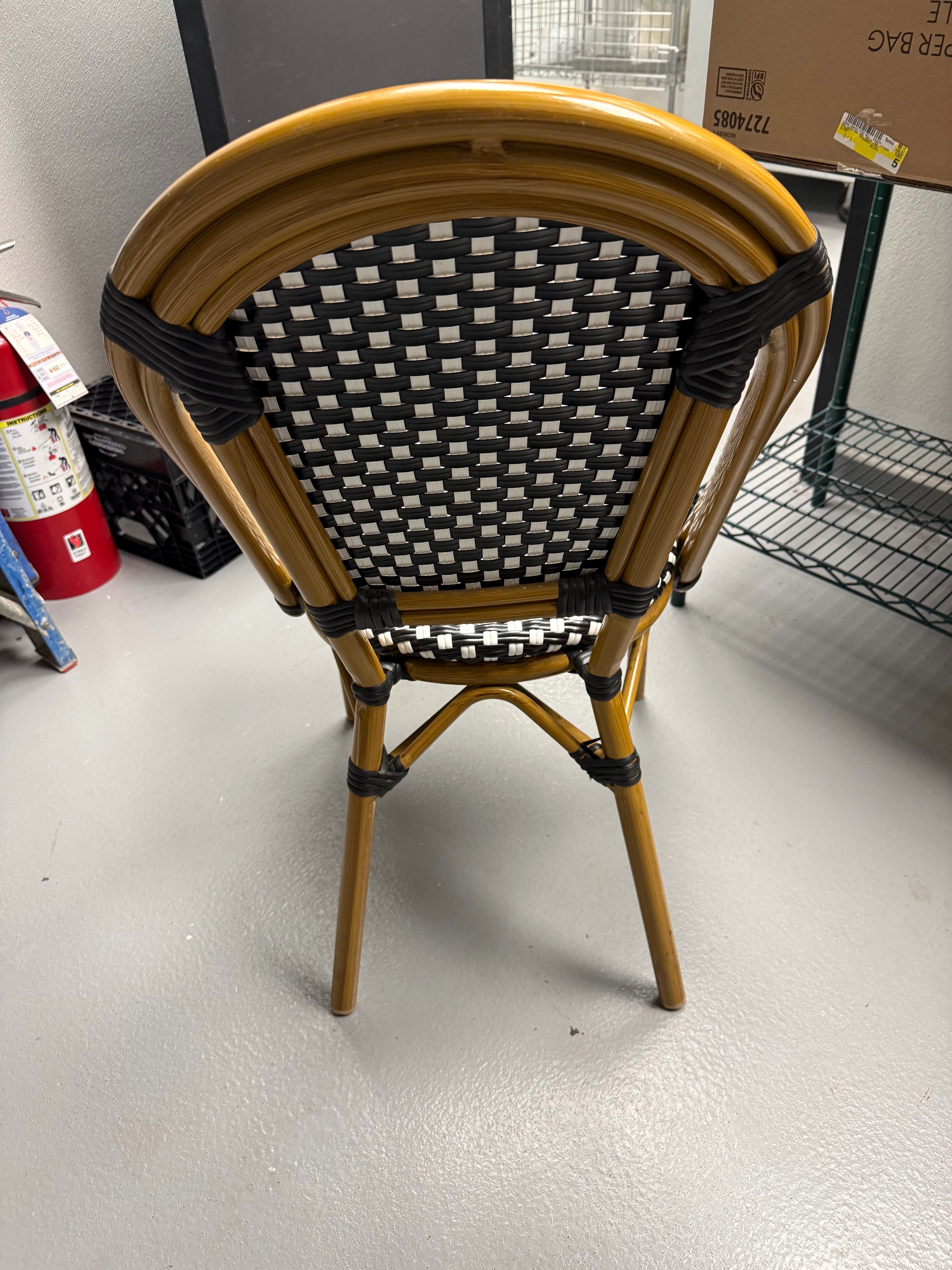 LIKE NEW RATTAN CHAIRS - INDOOR/OUTDOOR - 28 FOR SALE - photo 3