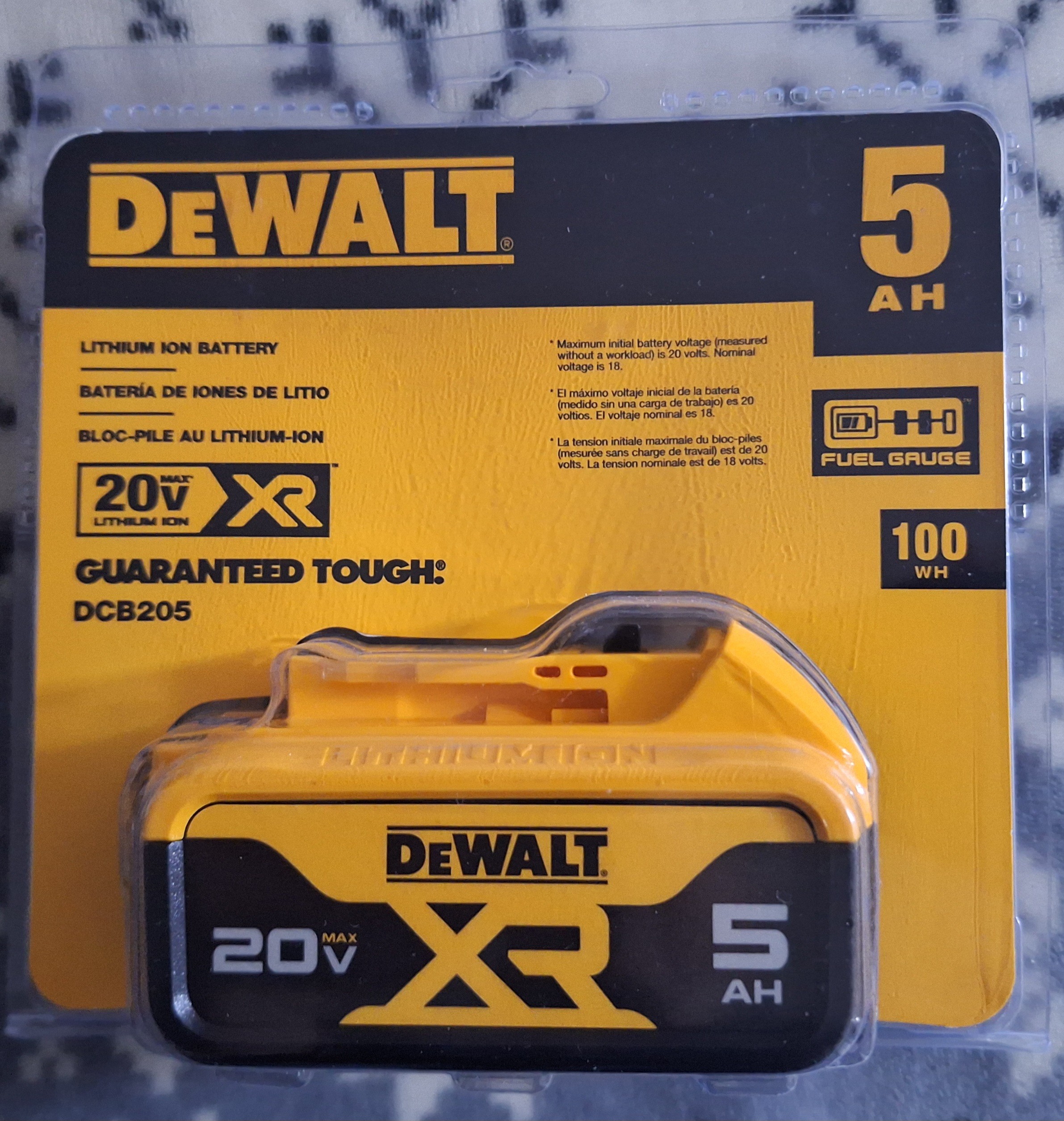 DEWALT 20V MAX XR 5Ah Lithium-Ion Battery DCB205 New