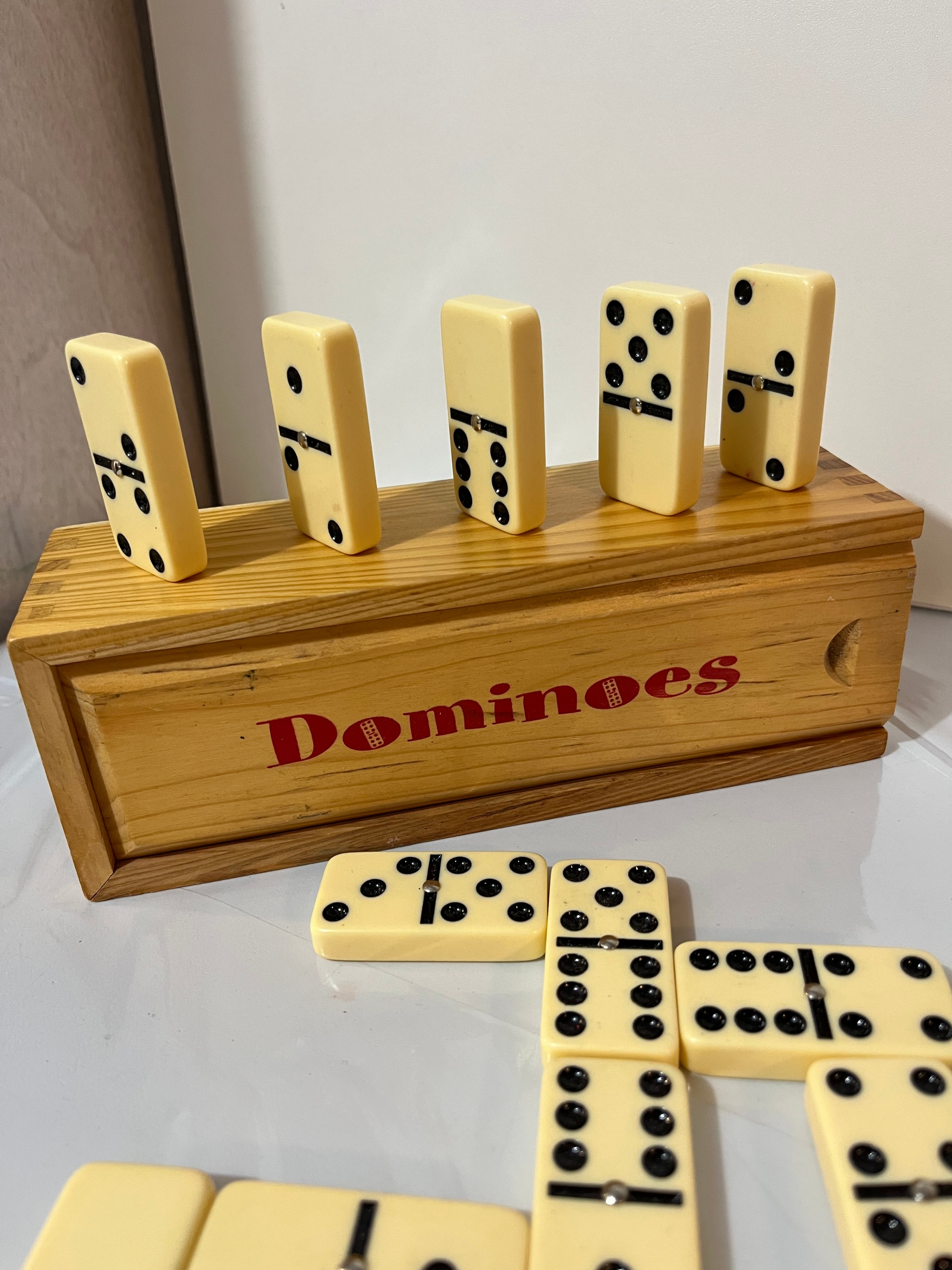 Double Six Dominoes Set Ivory Classical 28 Tiles in Wood Box - photo 2