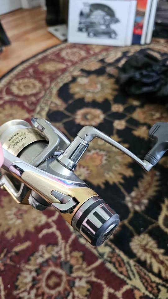 Daiwa Sweepfire 2550 Spinning Fishing Reel - photo 4