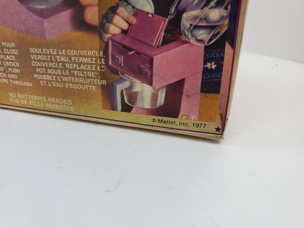 *New* Vintage 1976 Barbie Play Coffee Maker - photo 3