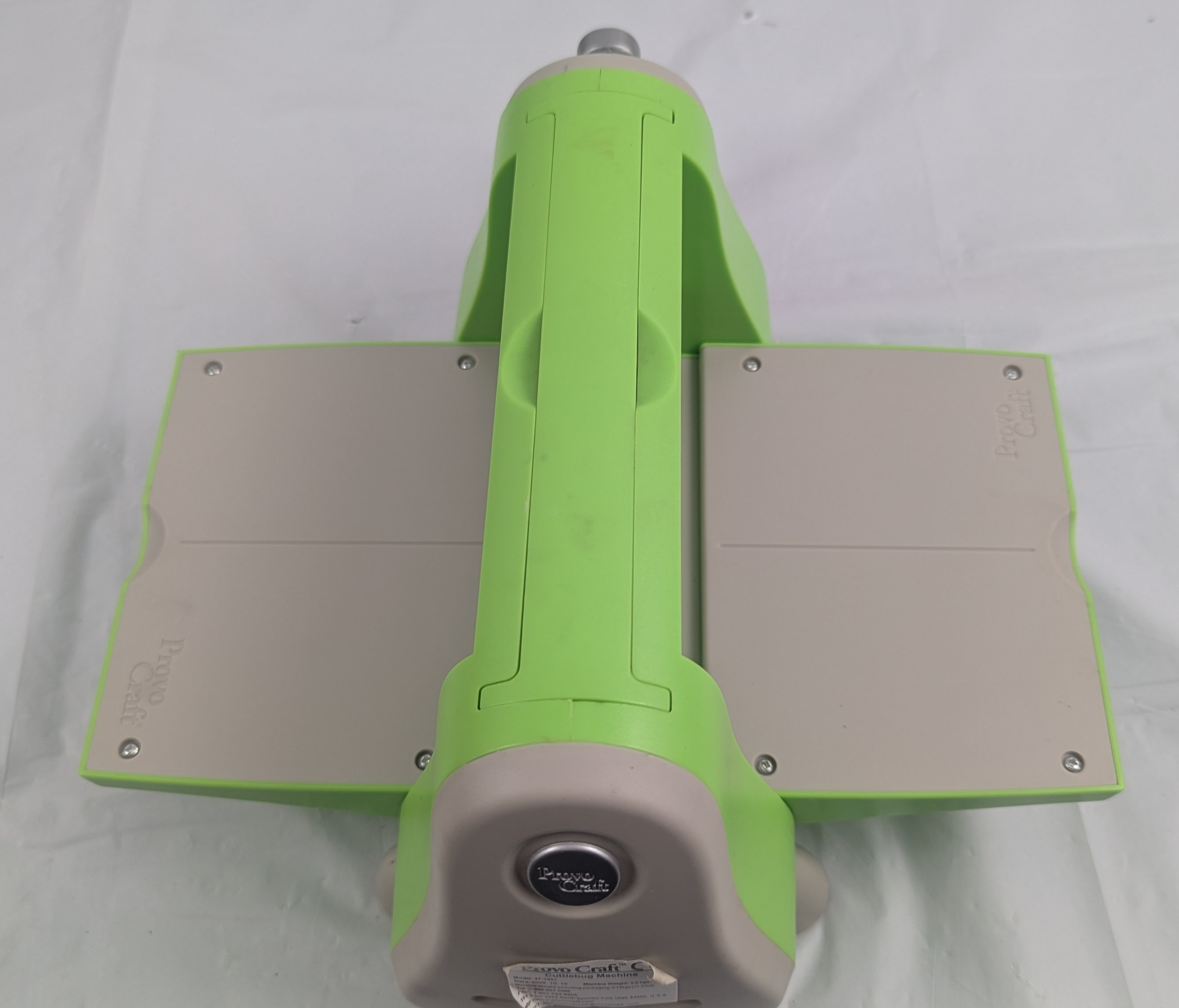 Green Cuttlebug Provo Craft Die Cutting Machine Only Embossing - photo 2