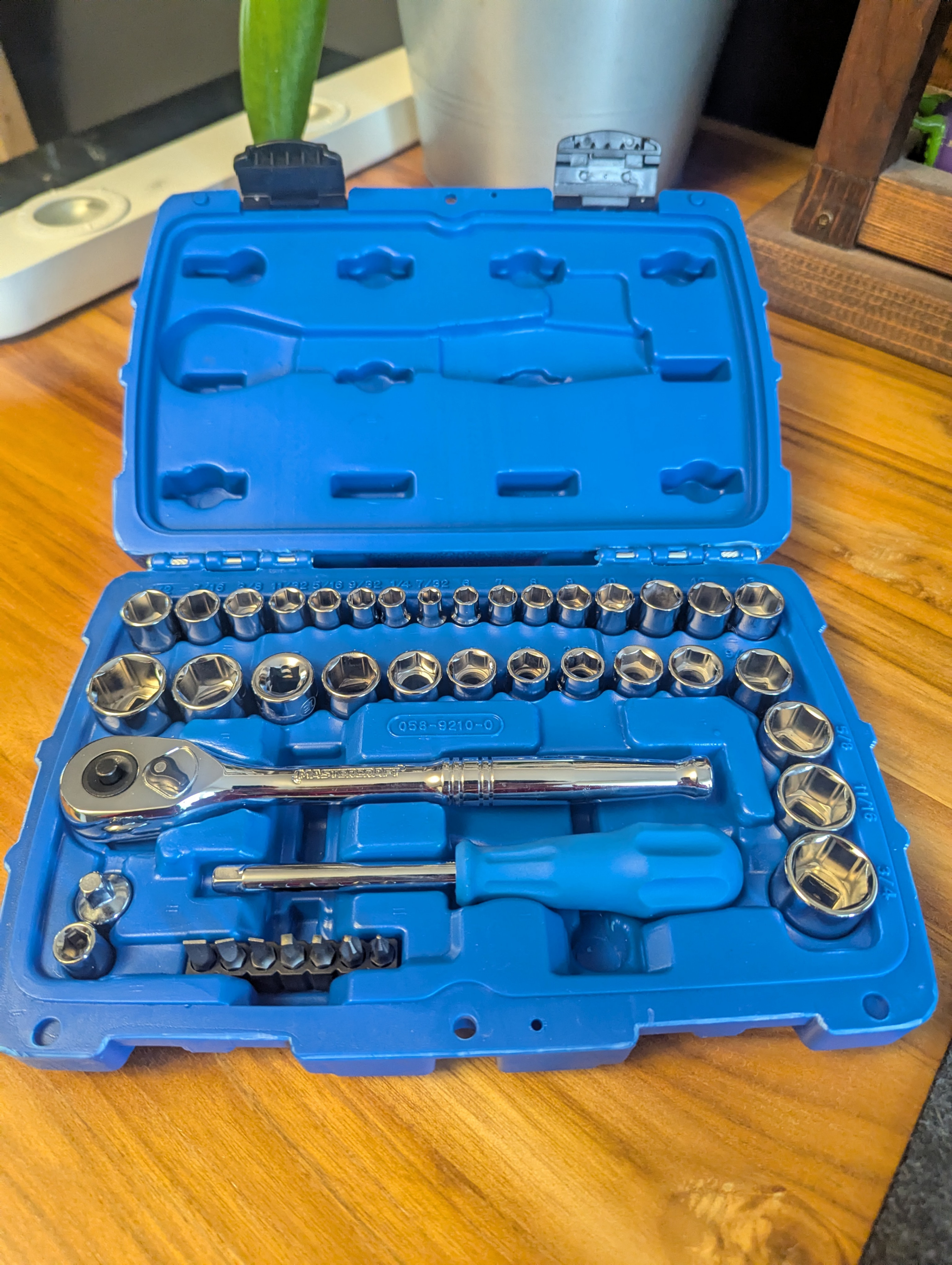 Mastercraft 41 Piece Mechanic's Tool Set