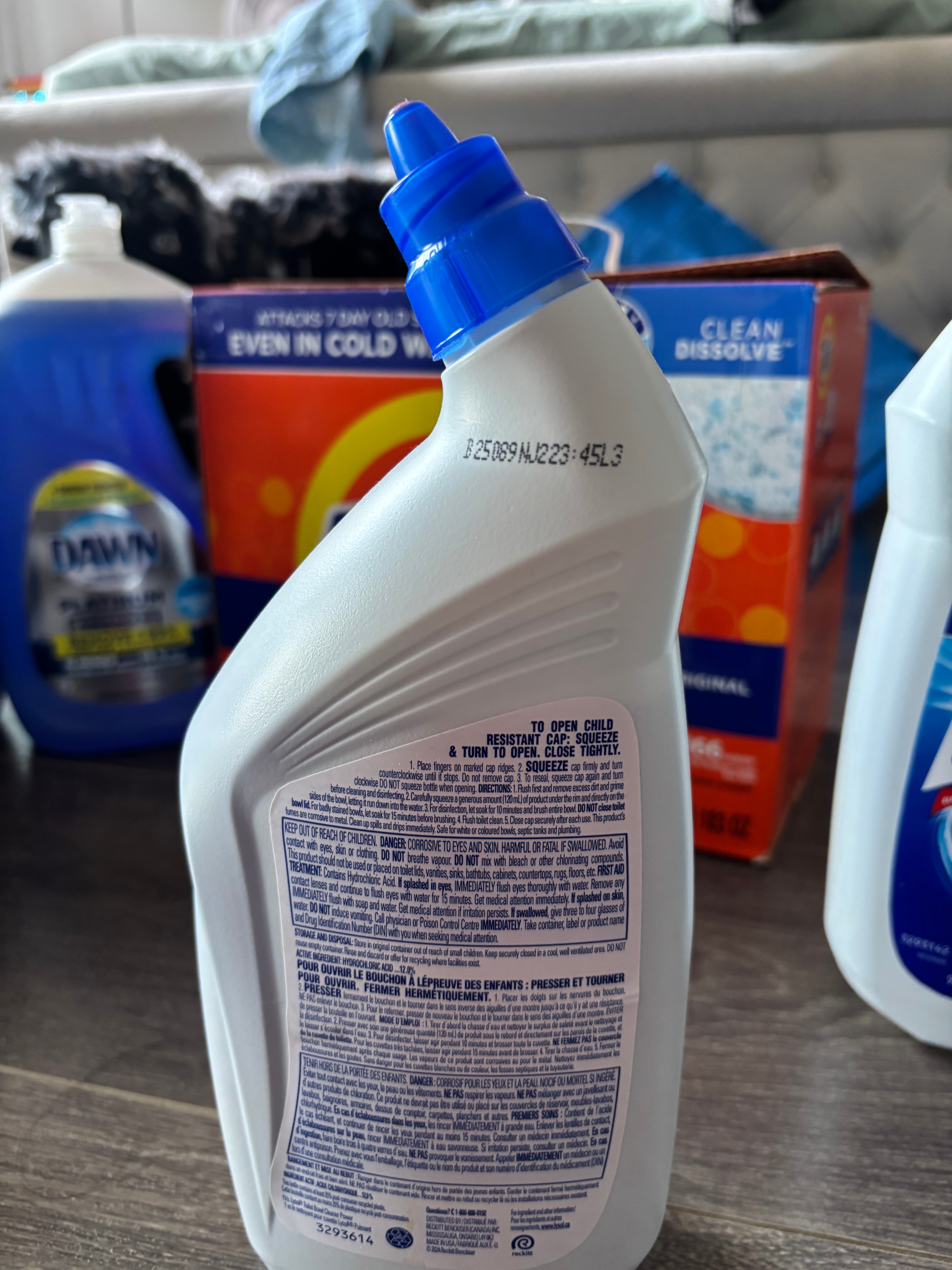 [NEW] Lysol Advanced Toilet Bowl Cleaner - 2 Pack (946 mL each) - photo 2
