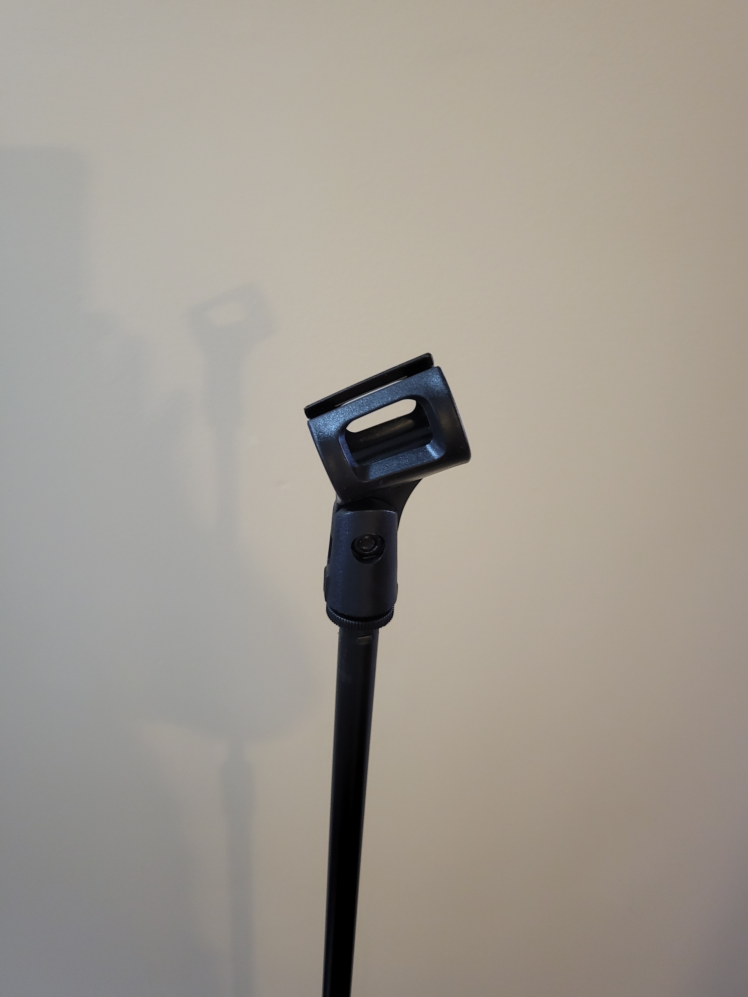 Microphone Stand – Height Adjustable Tripod Brand New - photo 3